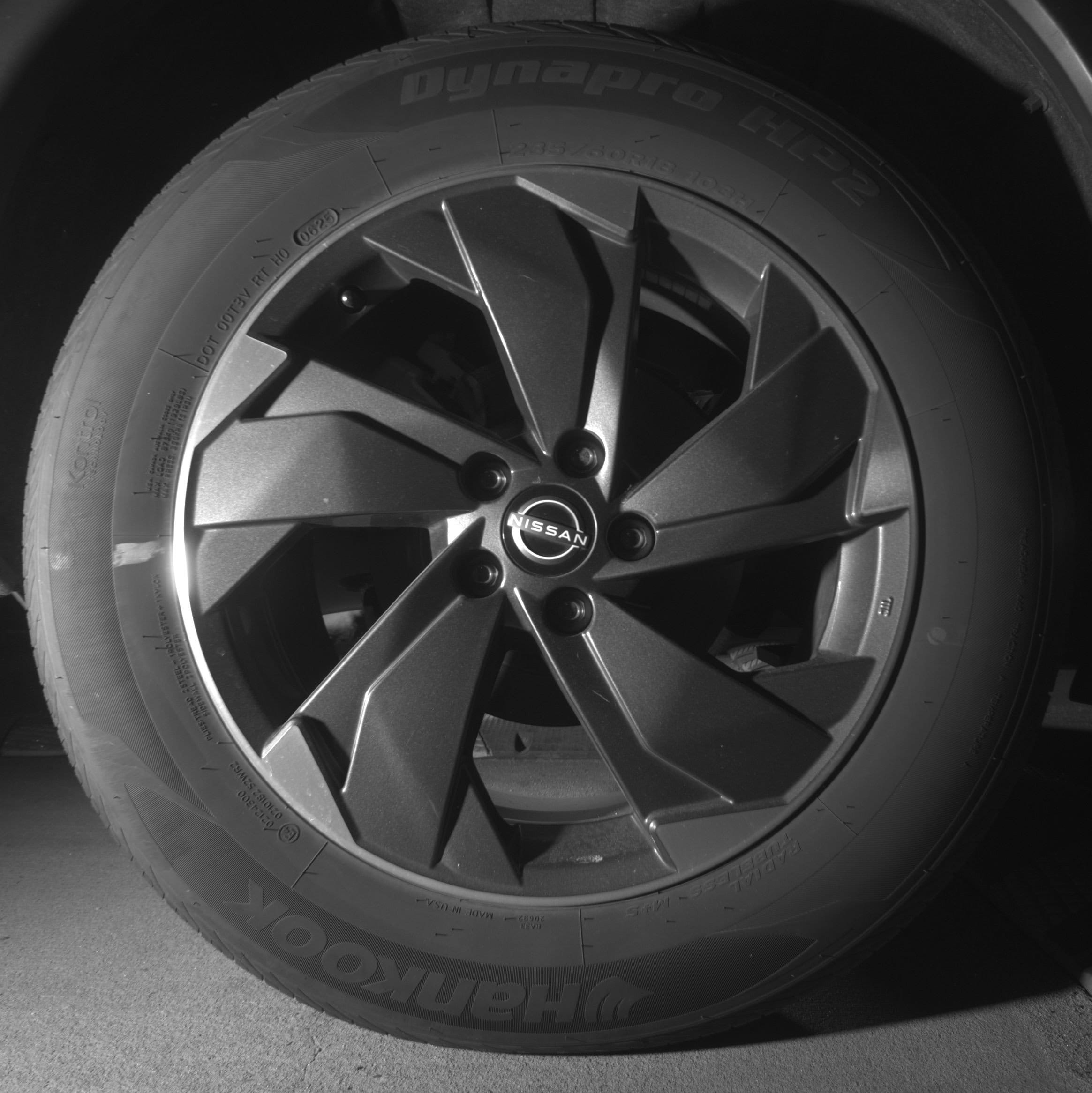 Thumbnail: 2025 Nissan Rogue - 15