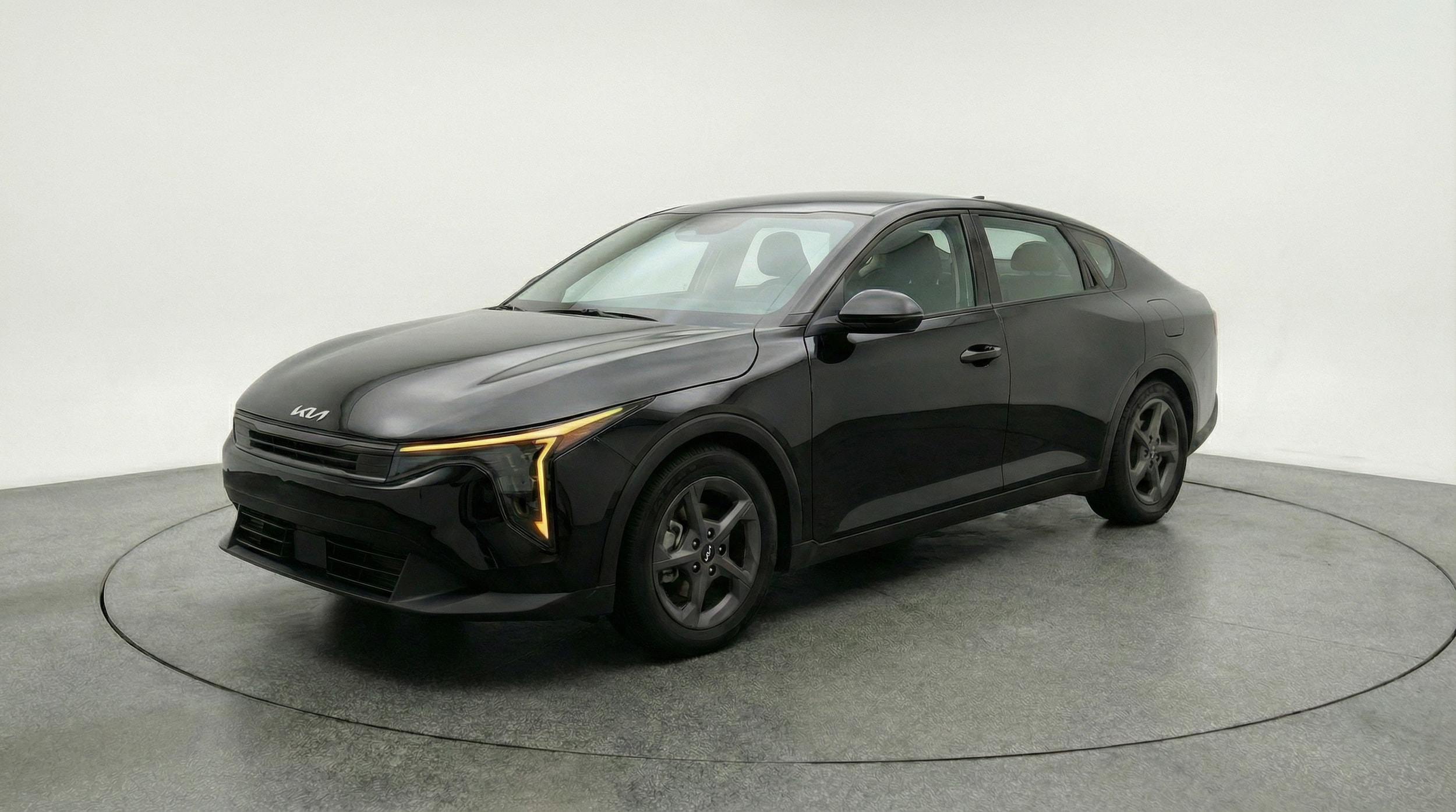 Thumbnail: 2025 Kia K4 - 3