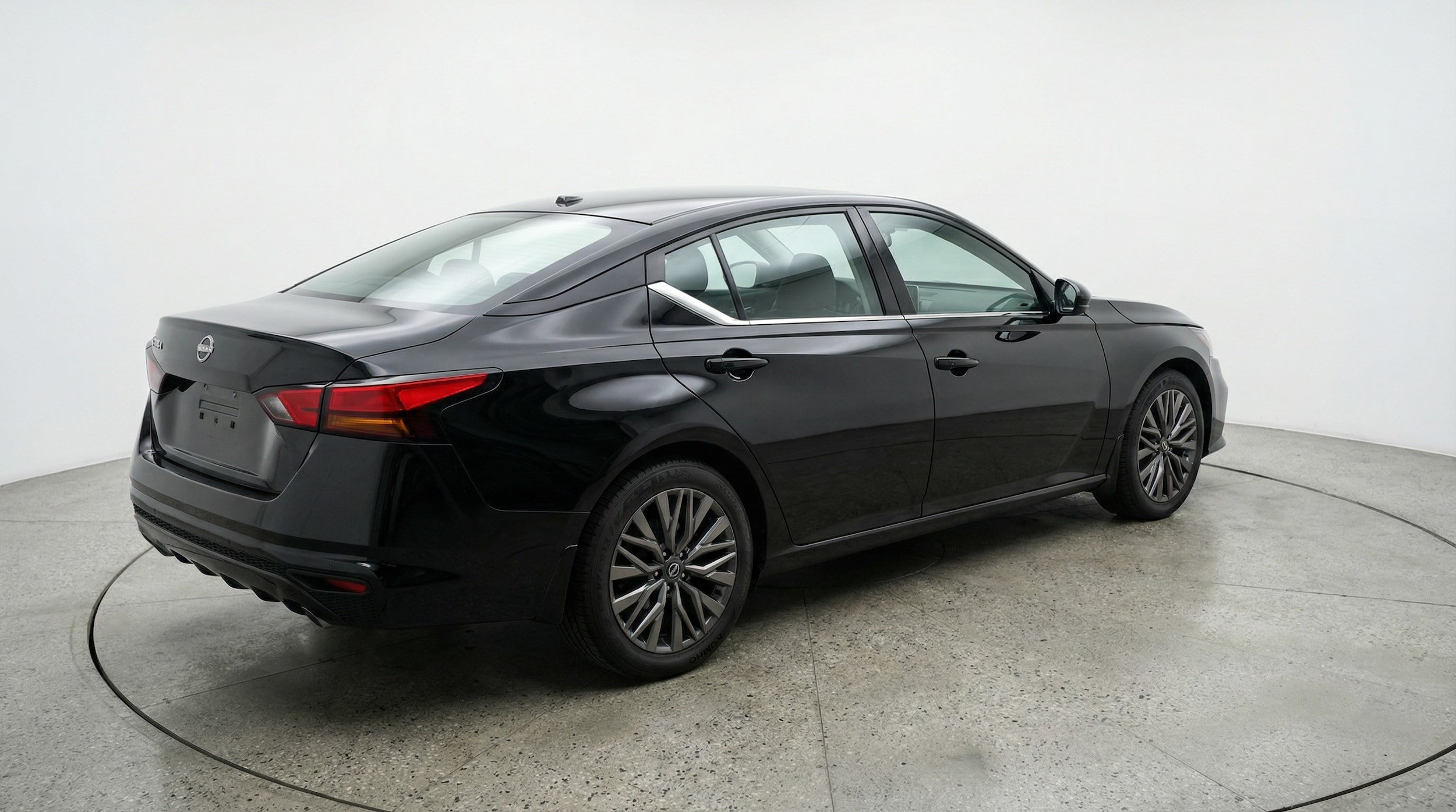 Thumbnail: 2025 Nissan Altima - 7