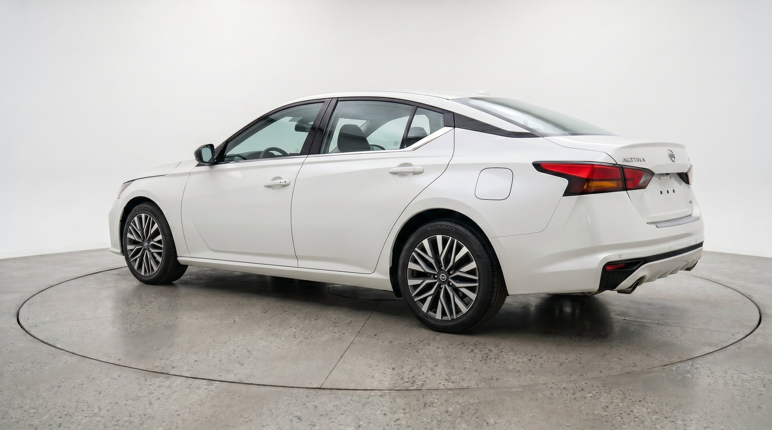Thumbnail: 2026 Nissan Altima - 6