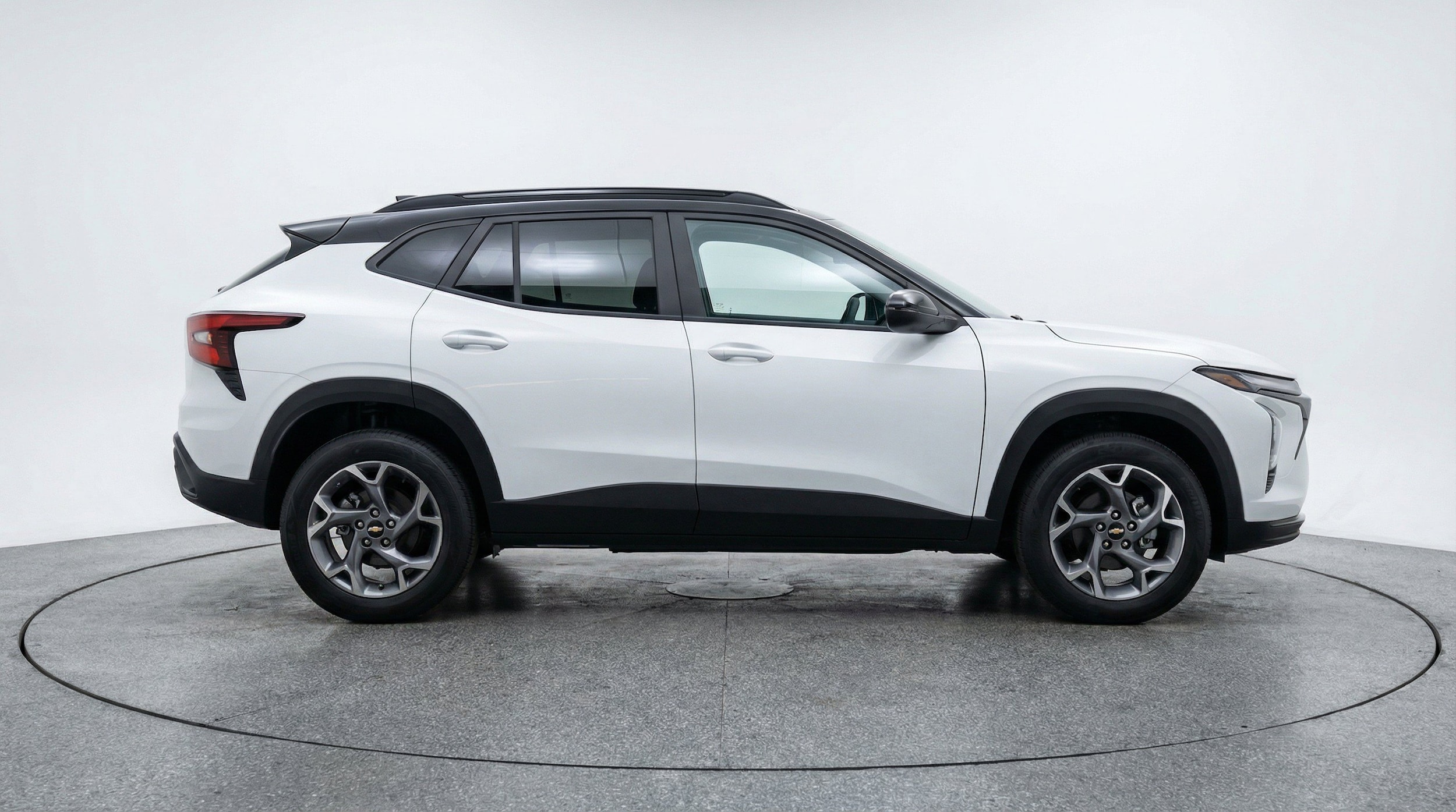 Thumbnail: 2025 Chevrolet Trax - 11