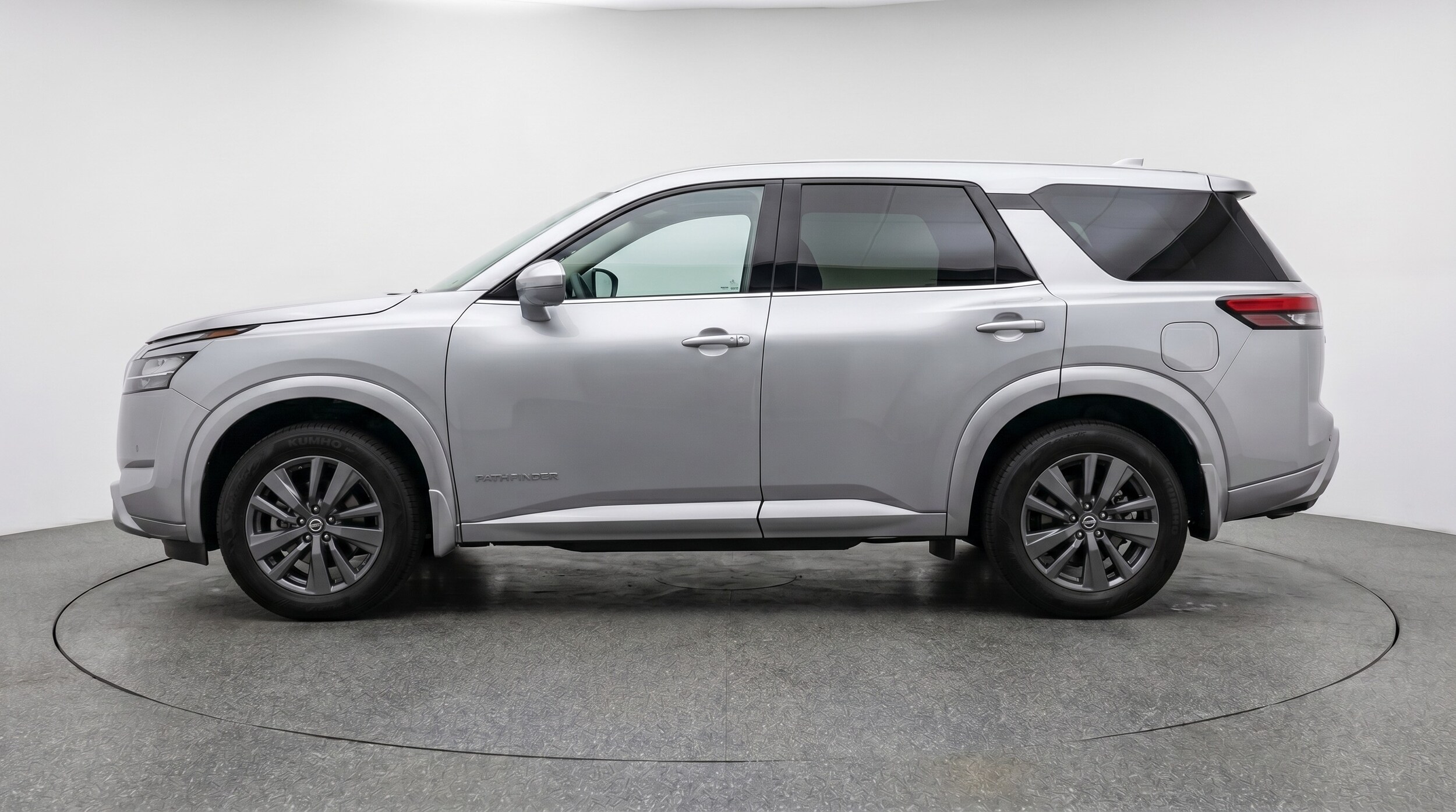 Thumbnail: 2025 Nissan Pathfinder - 4