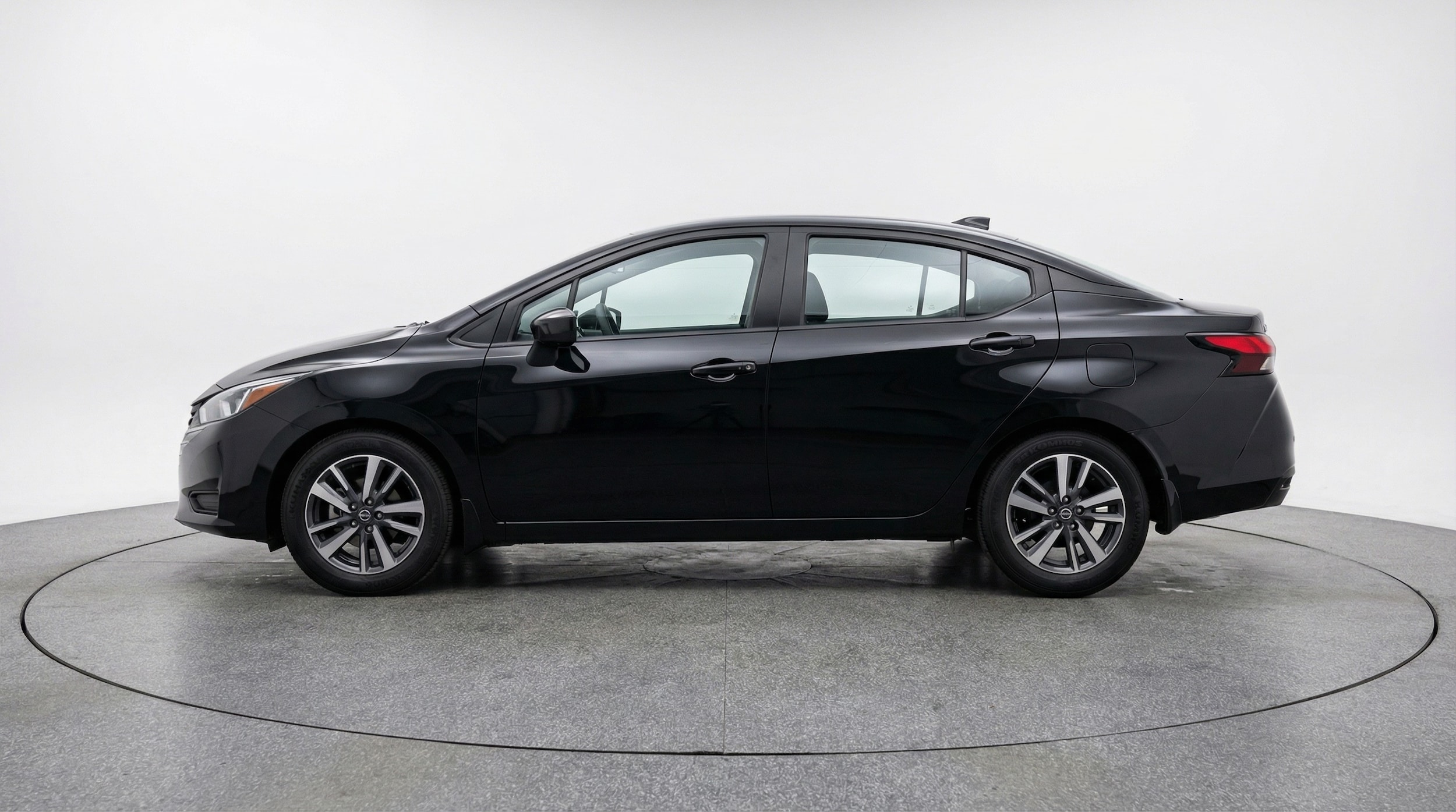 Thumbnail: 2025 Nissan Versa - 4