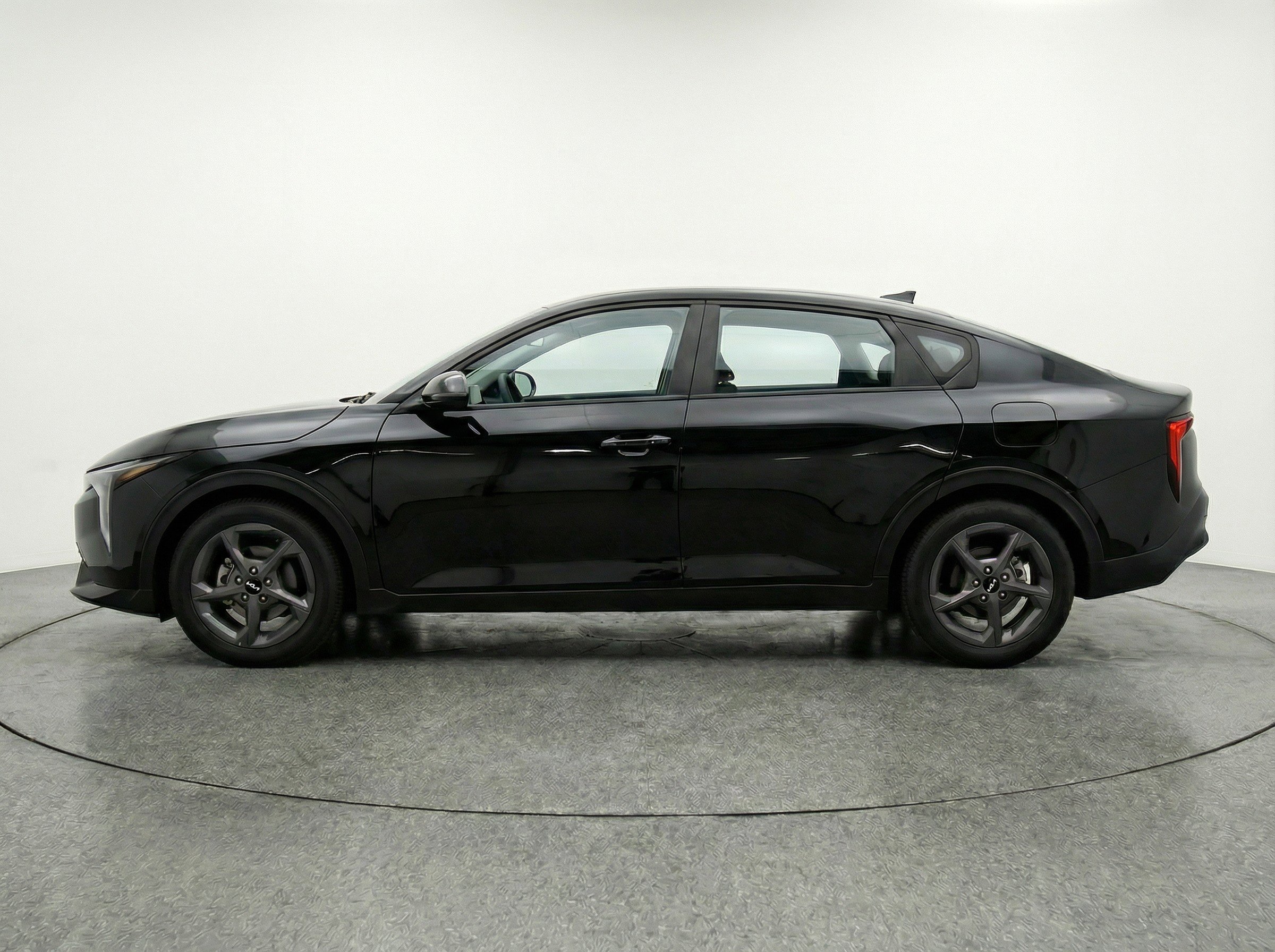 Thumbnail: 2025 Kia K4 - 5