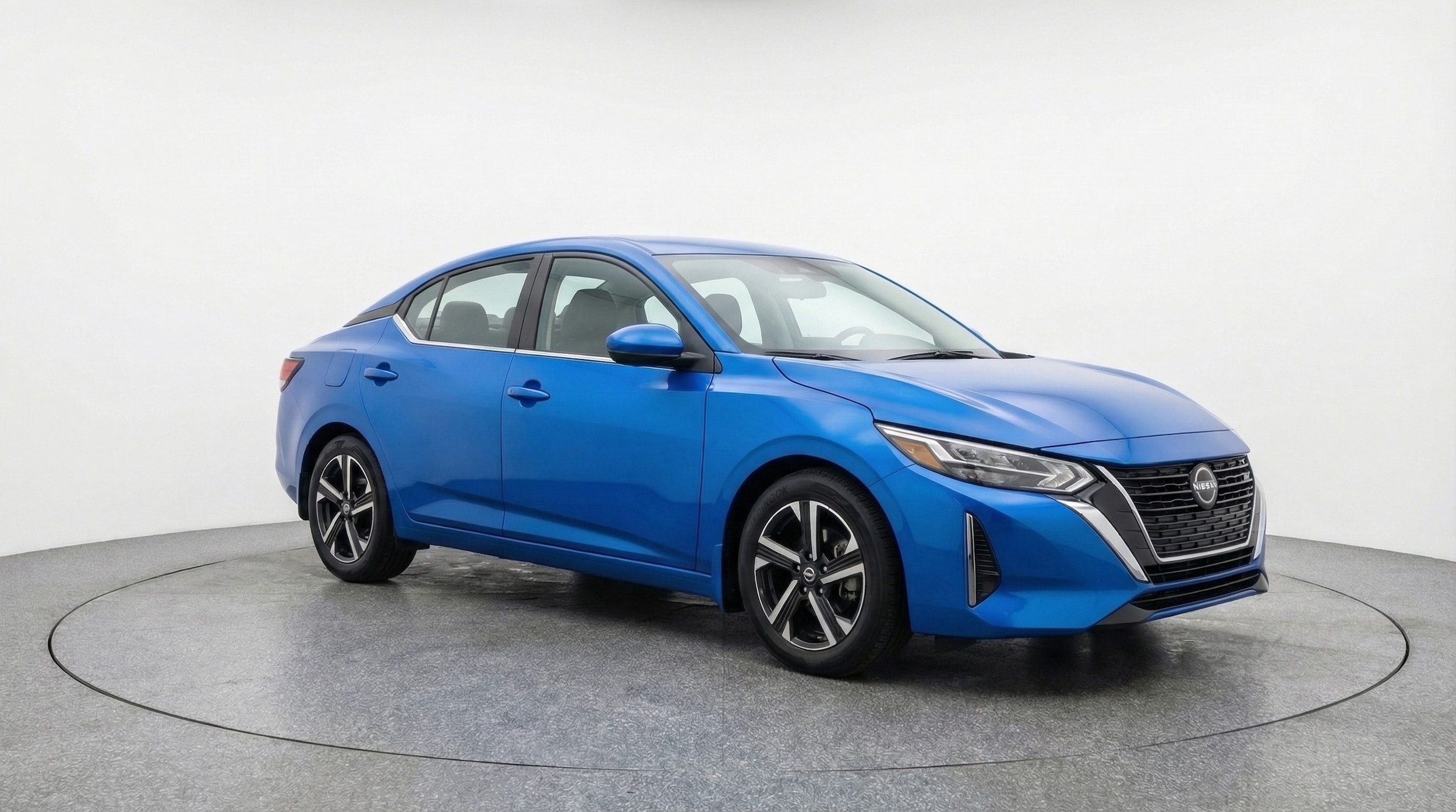 Thumbnail: 2025 Nissan Sentra - 1