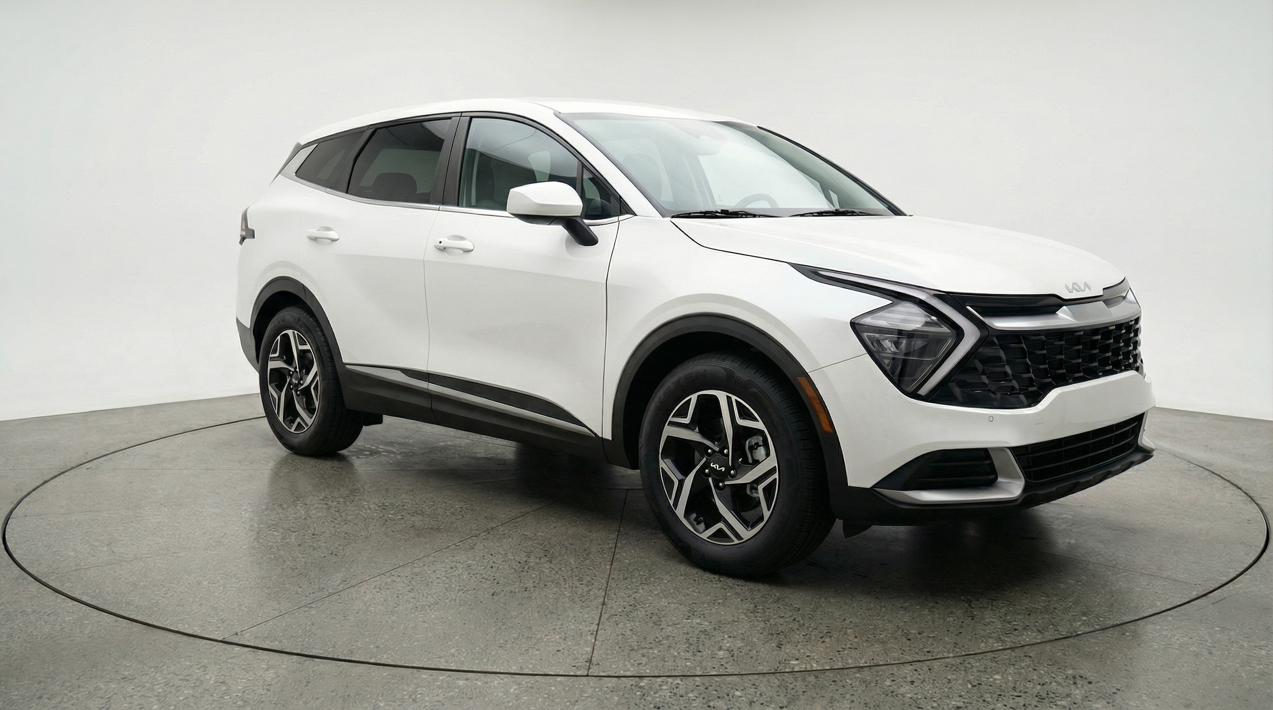 Thumbnail: 2025 Kia Sportage - 1