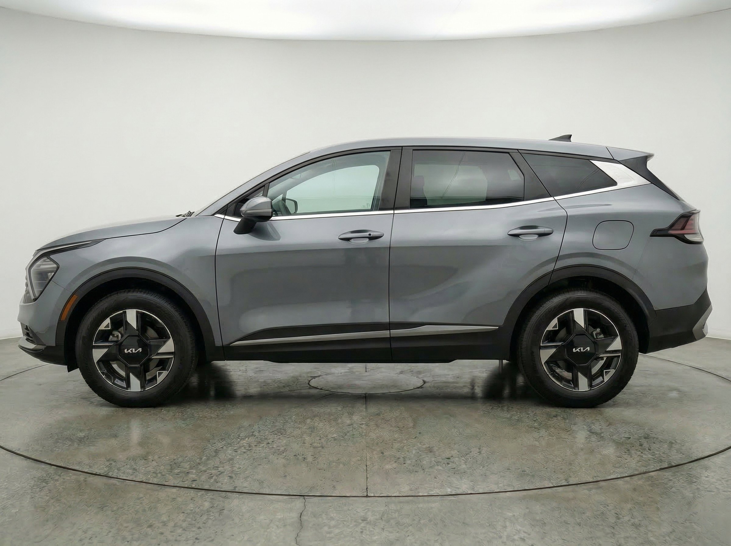Thumbnail: 2026 Kia Sportage - 5