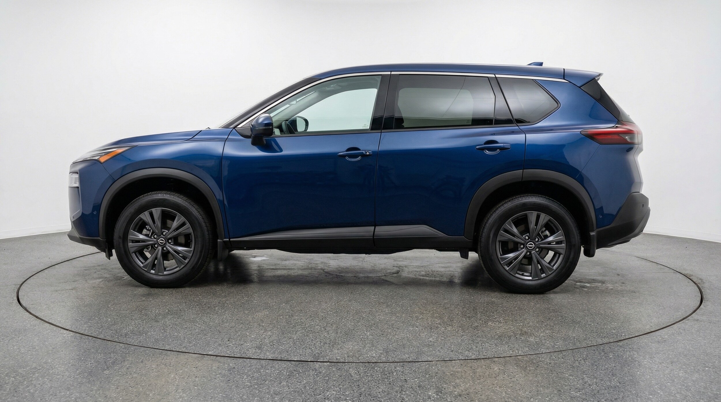 Thumbnail: 2025 Nissan Rogue - 4