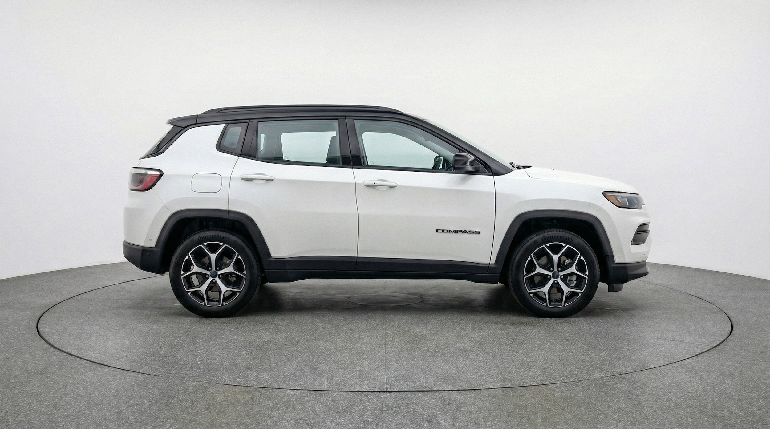 Thumbnail: 2025 Jeep Compass - 11