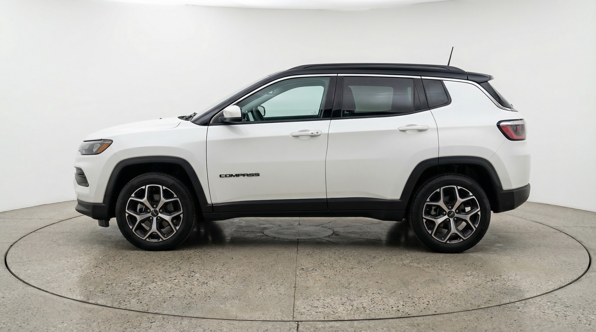 Thumbnail: 2025 Jeep Compass - 4