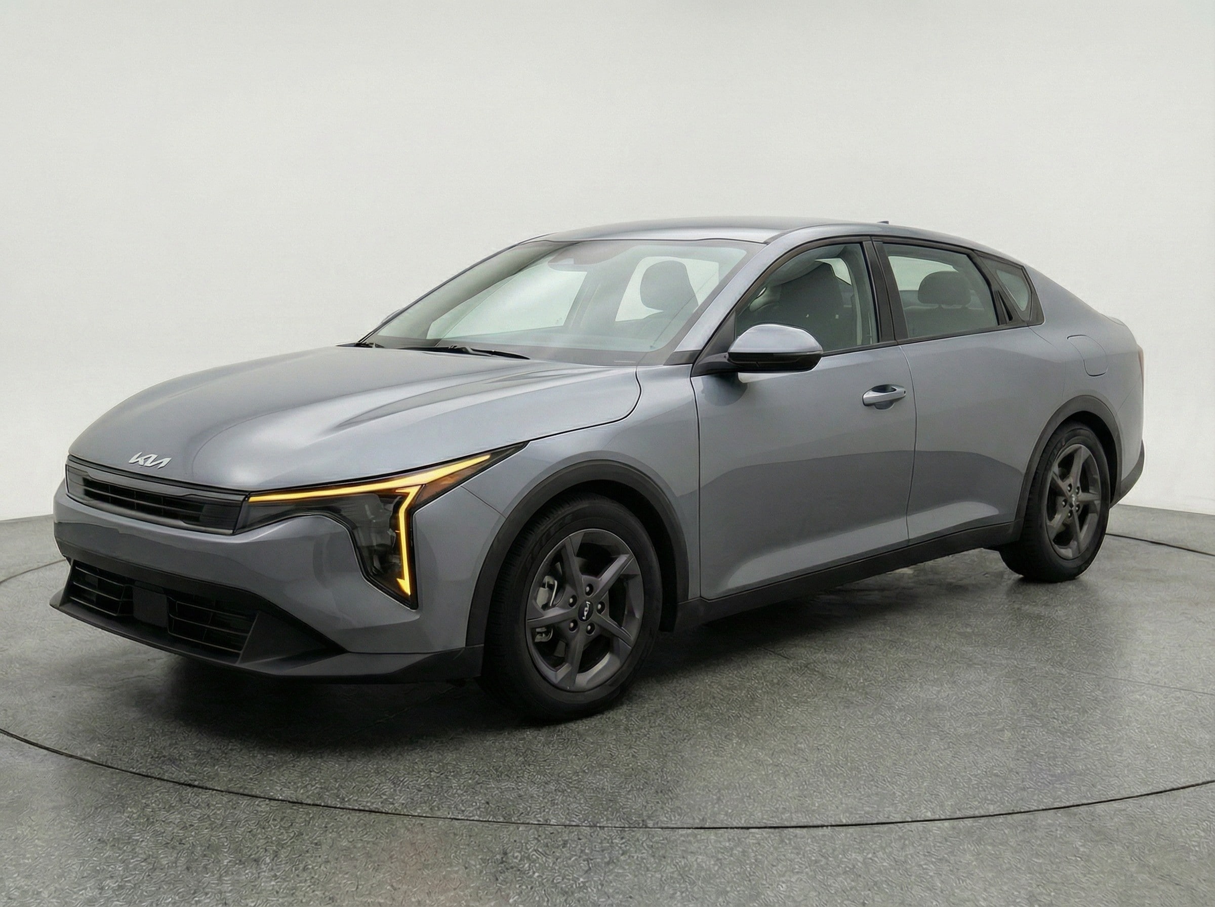 Thumbnail: 2025 Kia K4 - 3