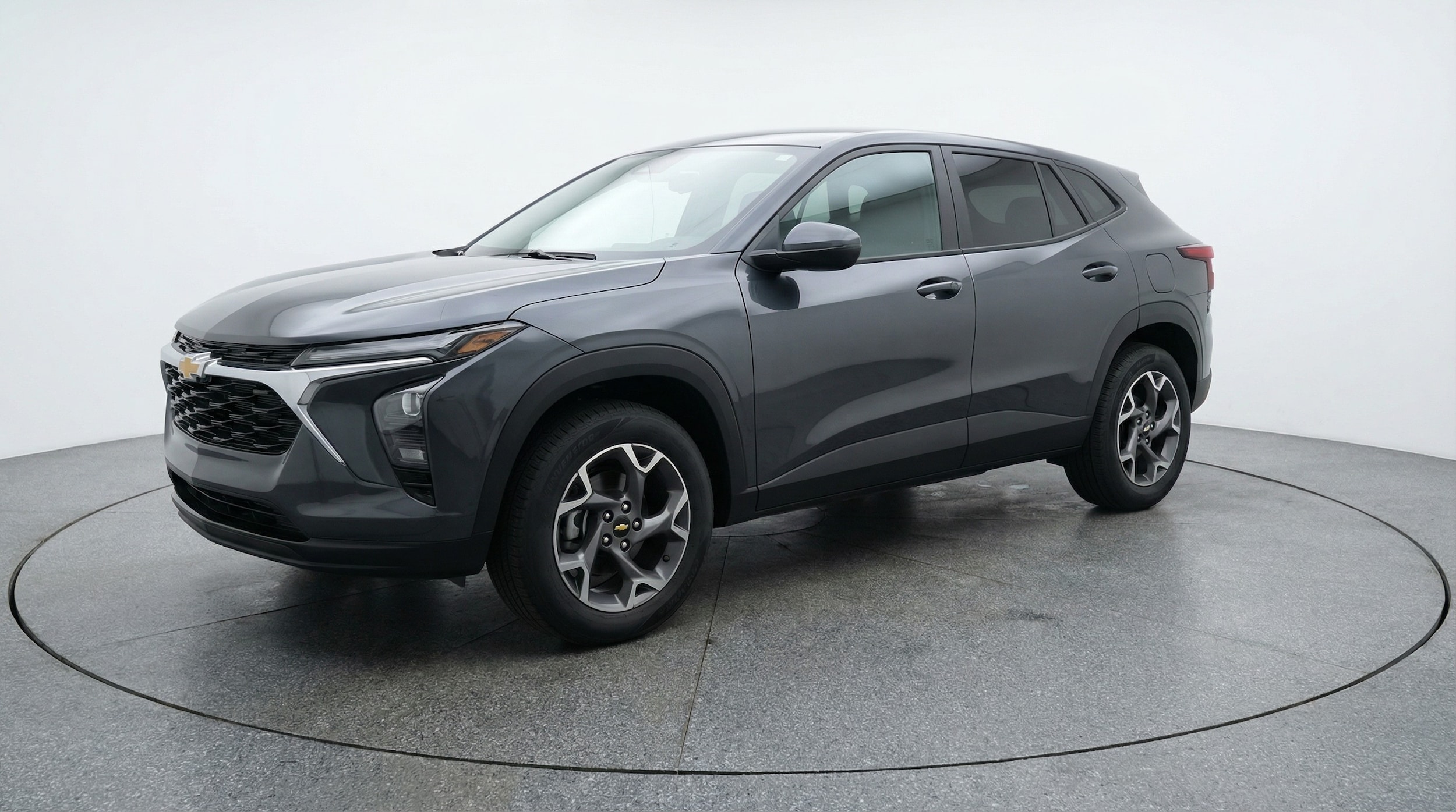 Thumbnail: 2025 Chevrolet Trax - 3