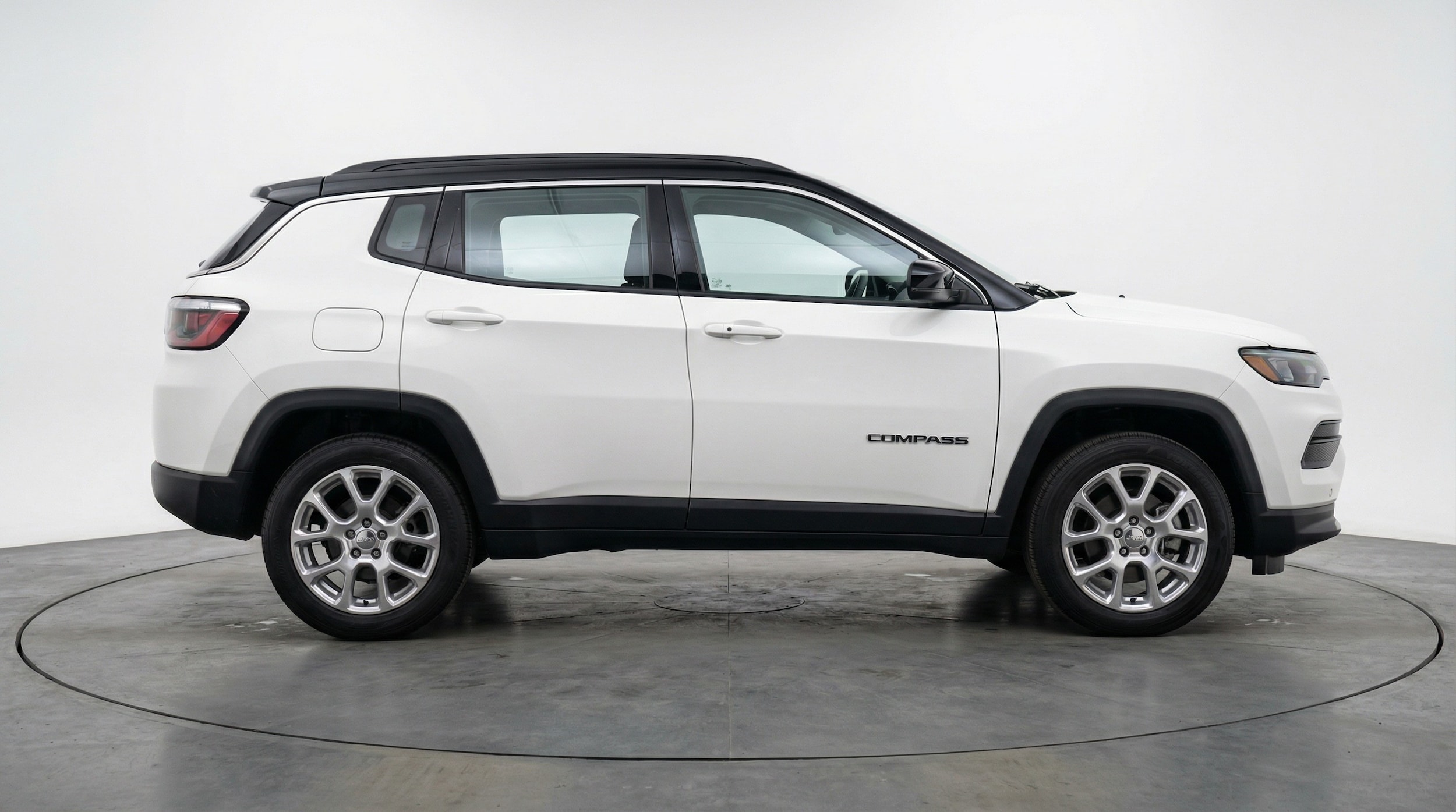Thumbnail: 2025 Jeep Compass - 8