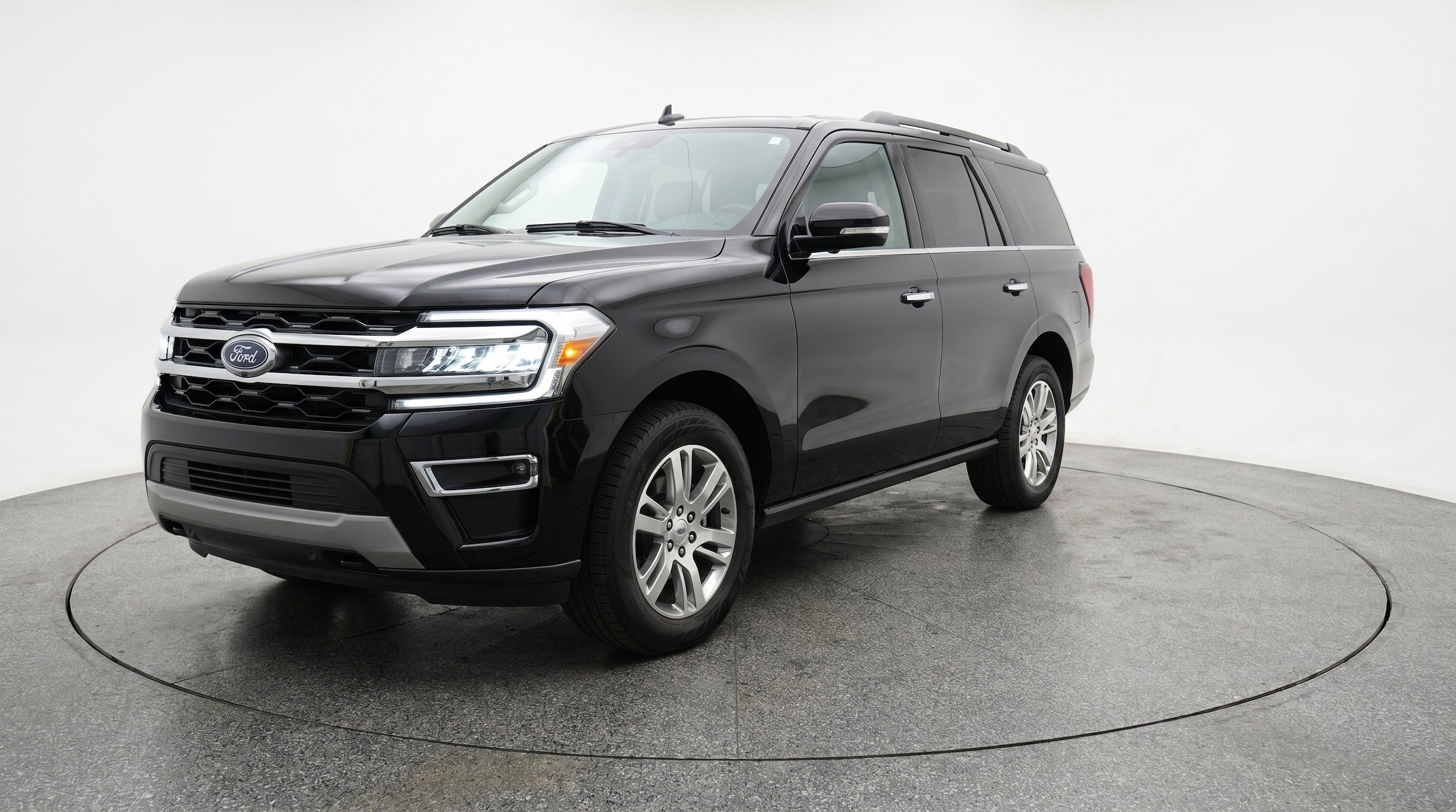 Thumbnail: 2024 Ford Expedition - 3