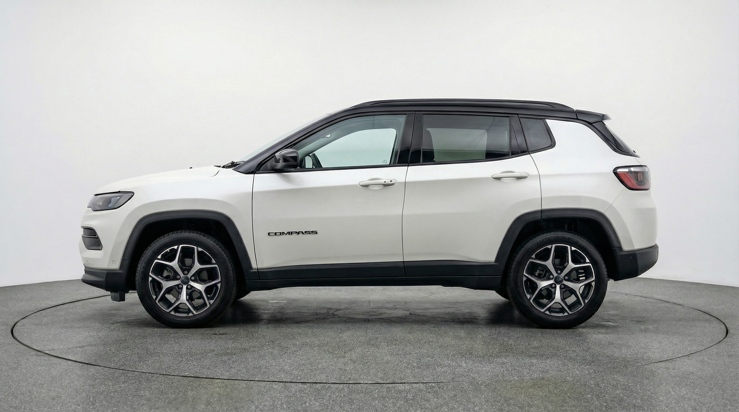 Thumbnail: 2025 Jeep Compass - 4