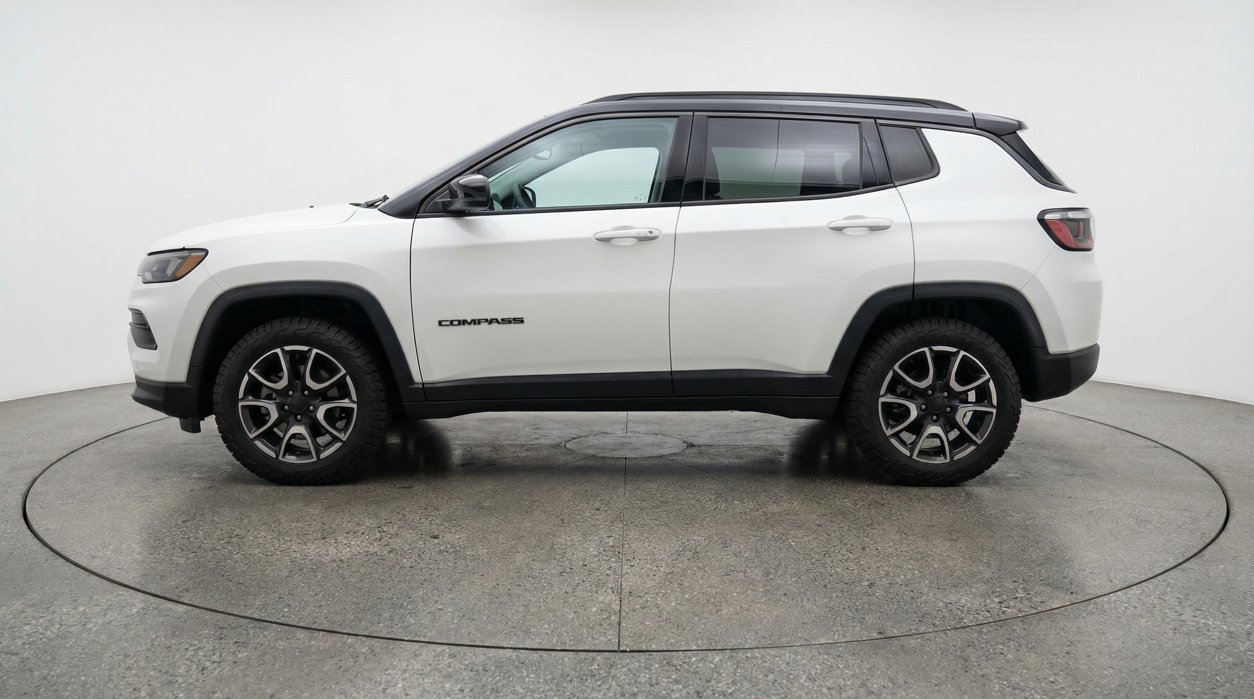 Thumbnail: 2025 Jeep Compass - 4