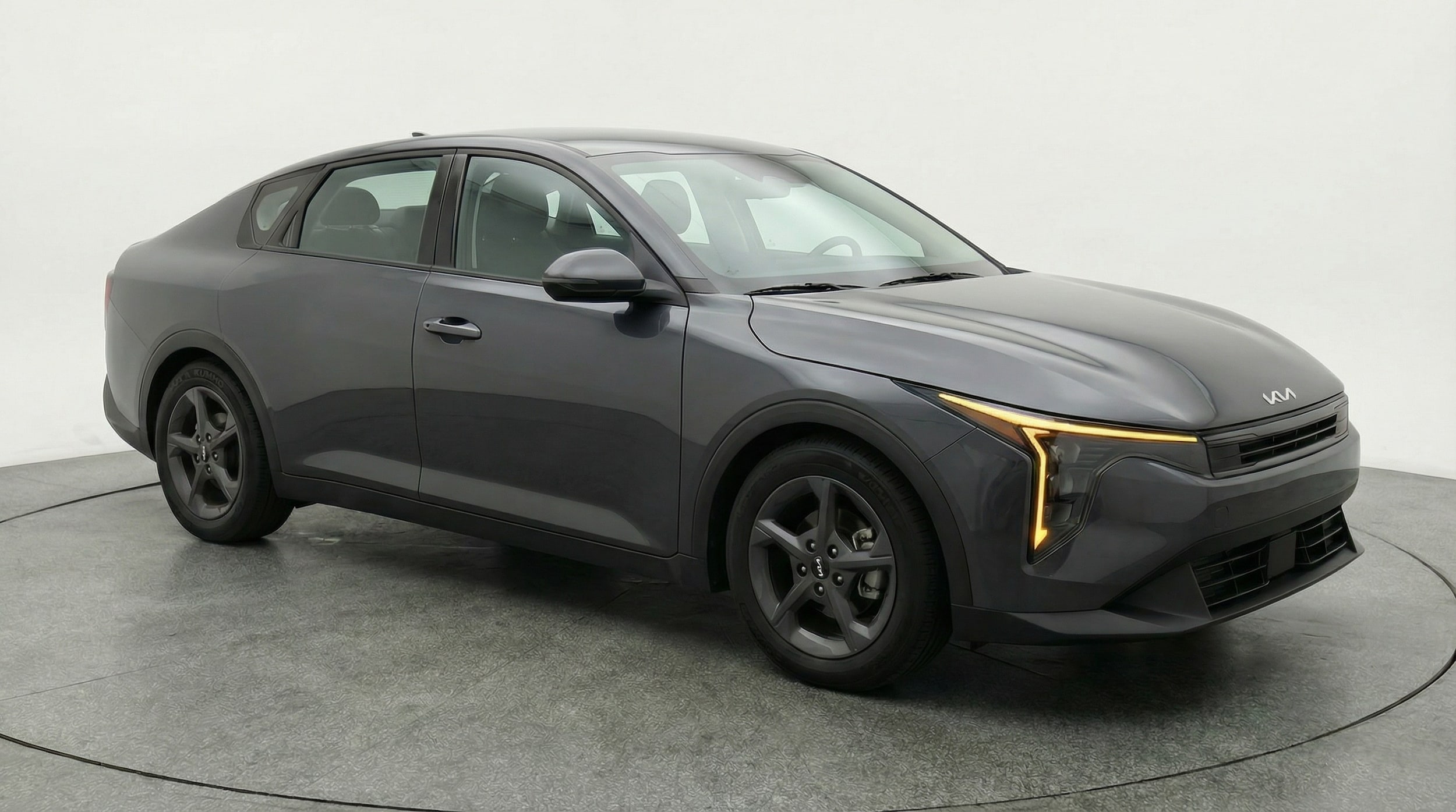 Thumbnail: 2025 Kia K4 - 1