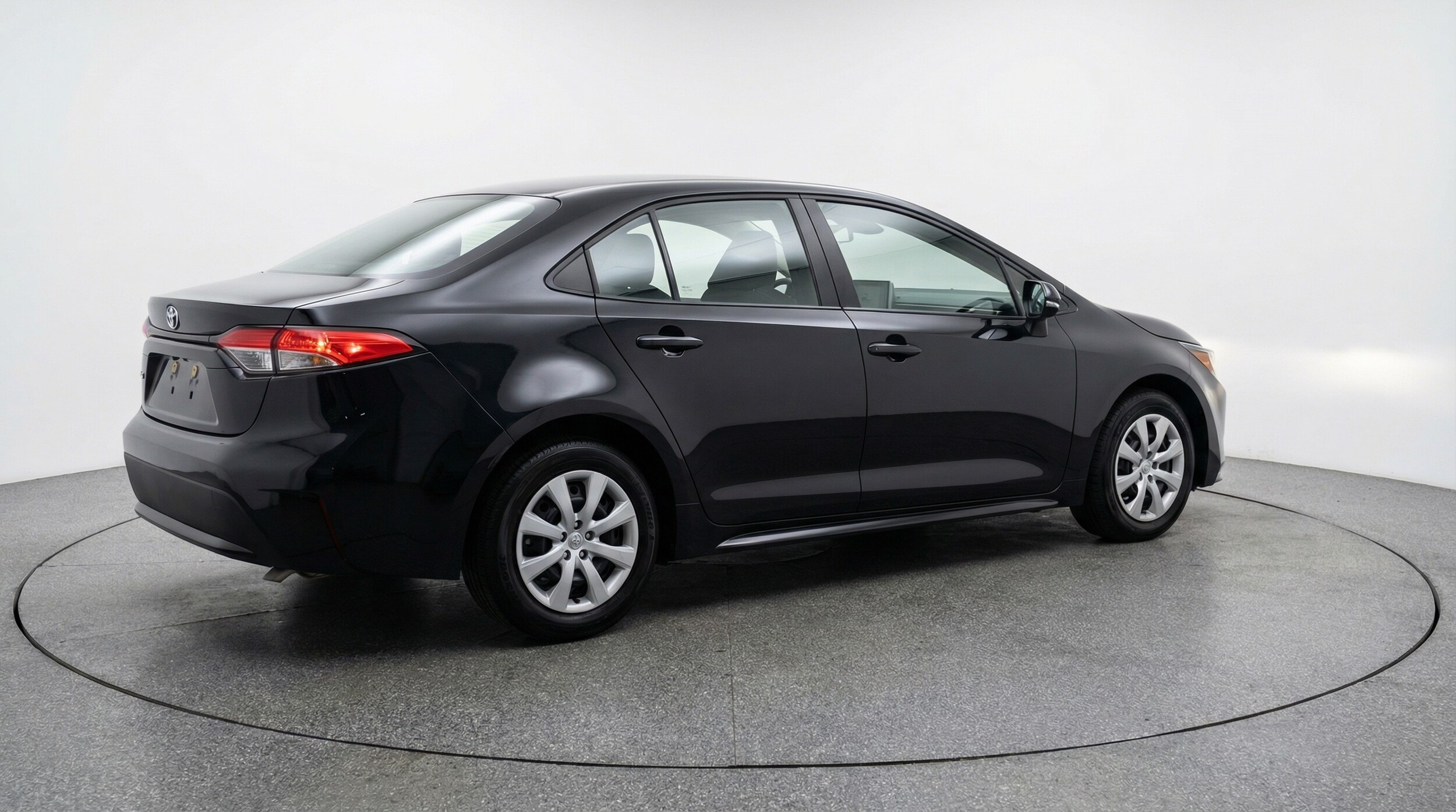 Thumbnail: 2025 Toyota Corolla - 7