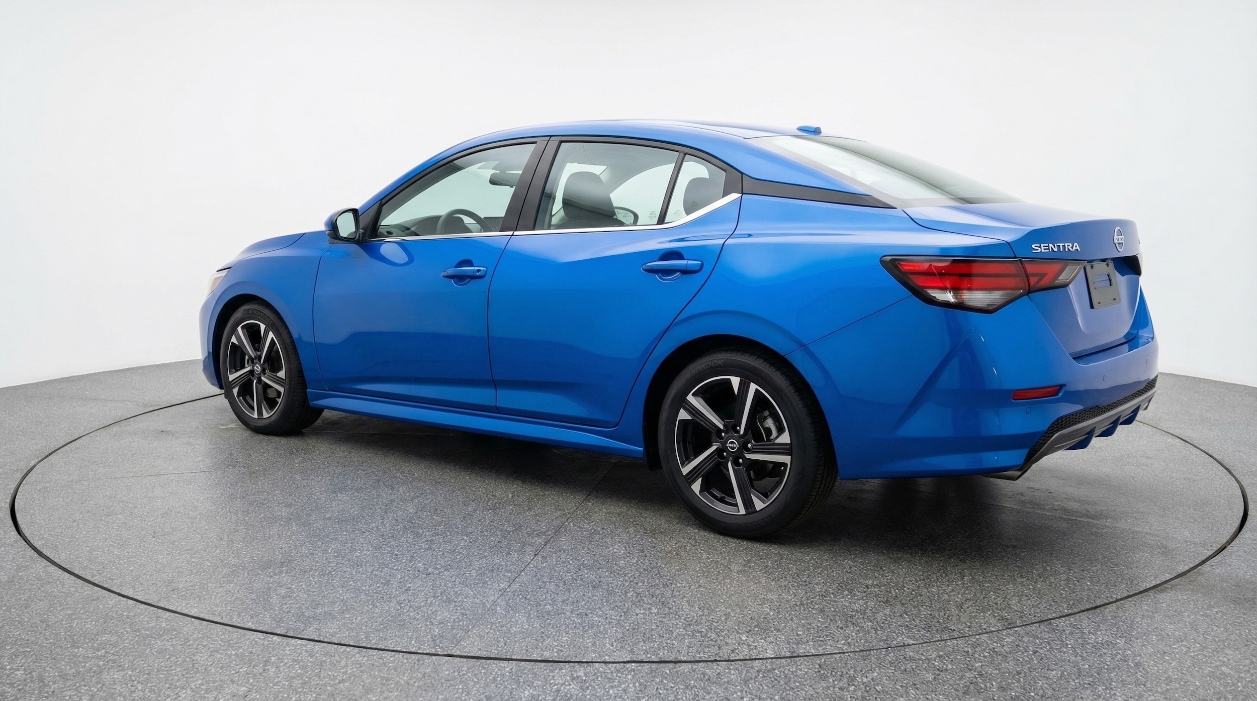 Thumbnail: 2025 Nissan Sentra - 5