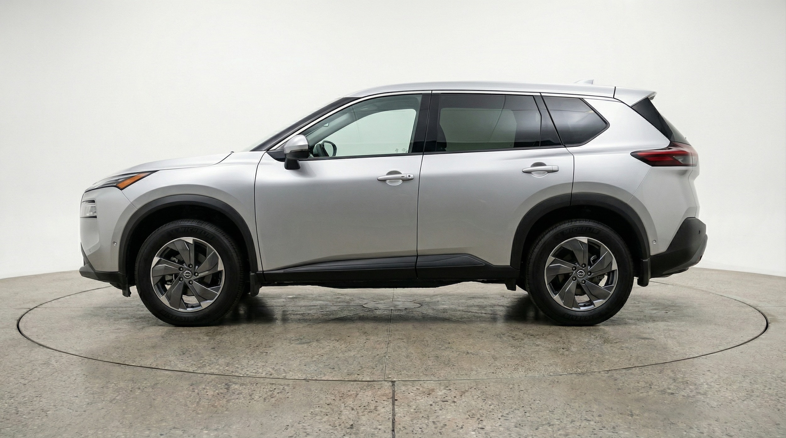 Thumbnail: 2025 Nissan Rogue - 4