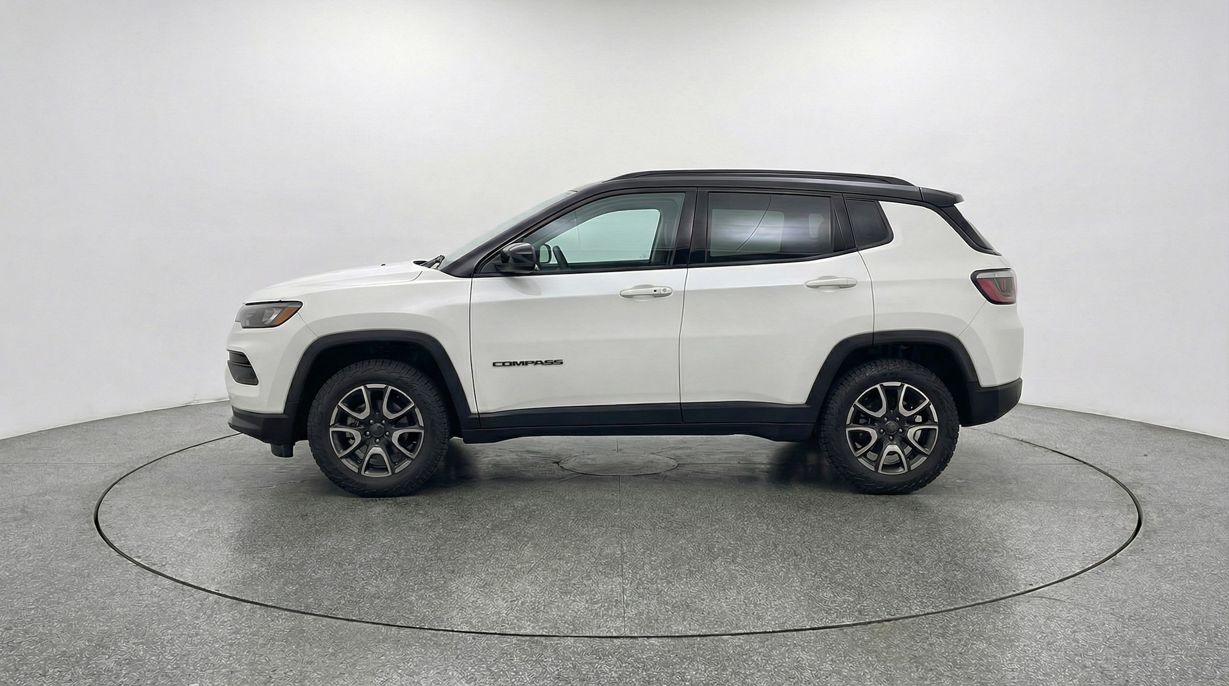 Thumbnail: 2025 Jeep Compass - 4