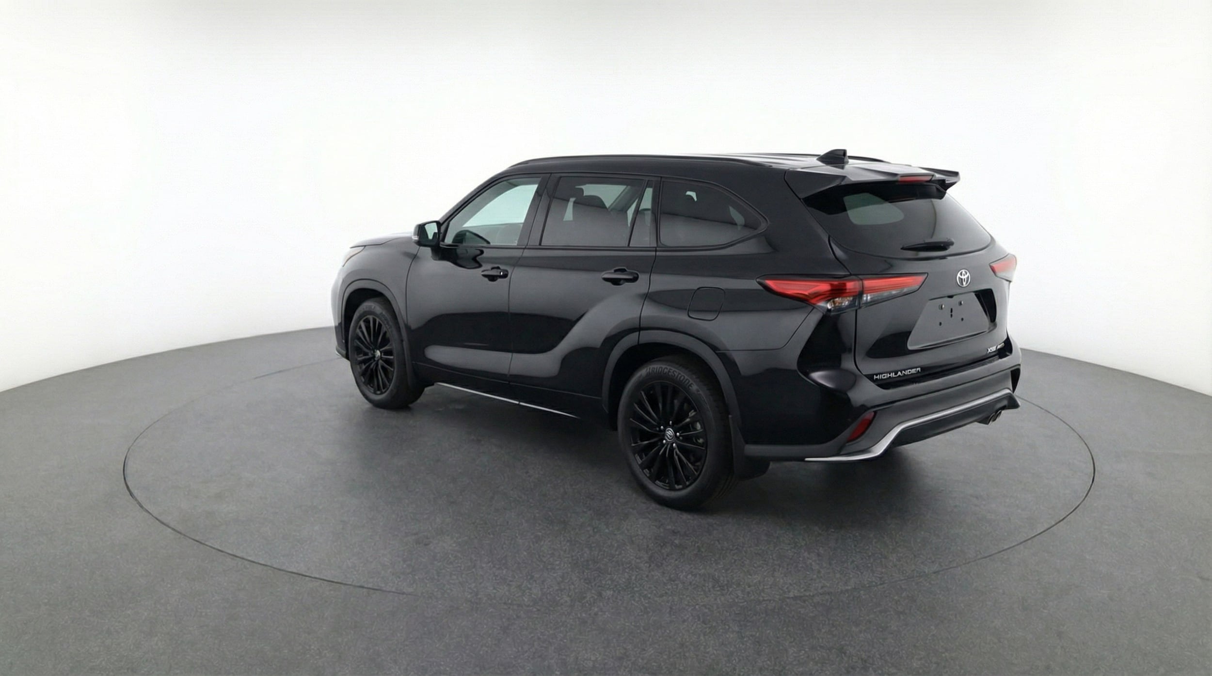Thumbnail: 2025 Toyota Highlander - 5