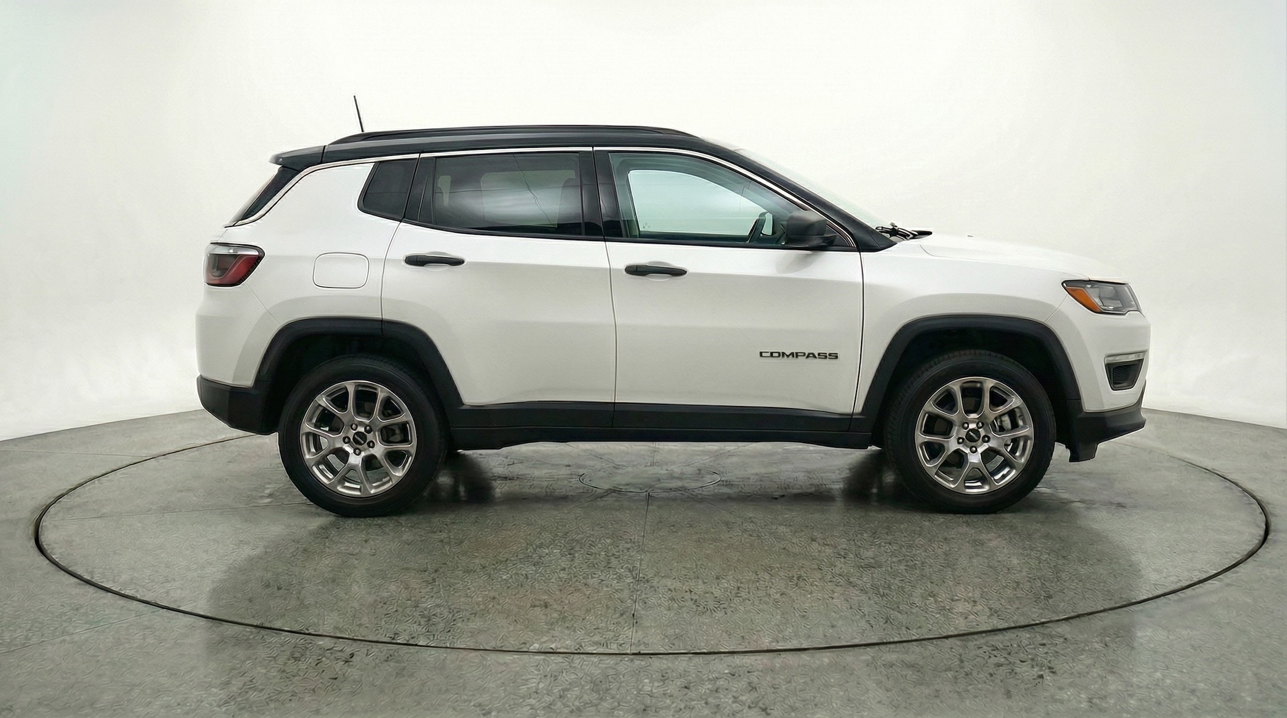 Thumbnail: 2025 Jeep Compass - 8