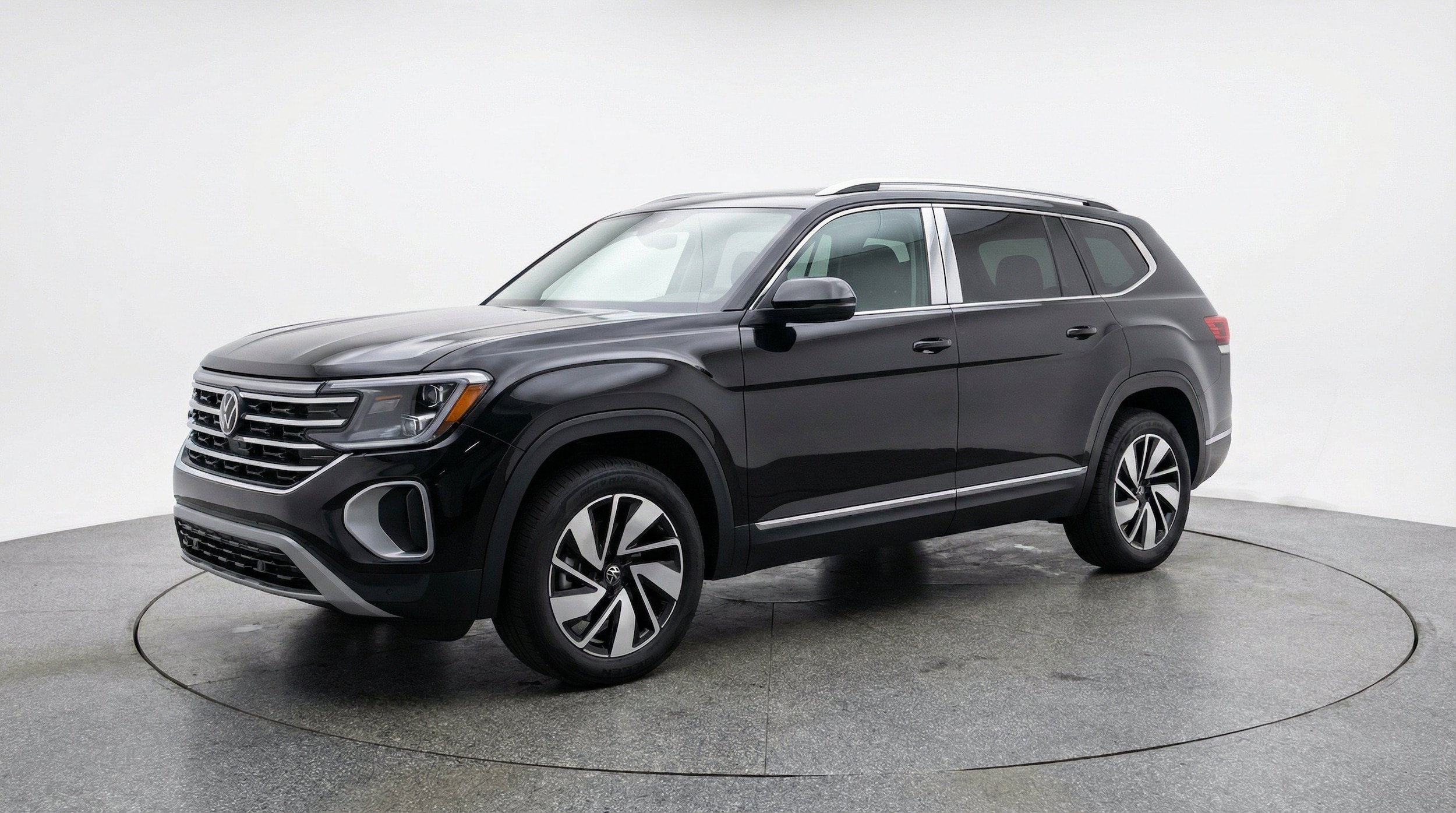 Thumbnail: 2026 Volkswagen Atlas - 3