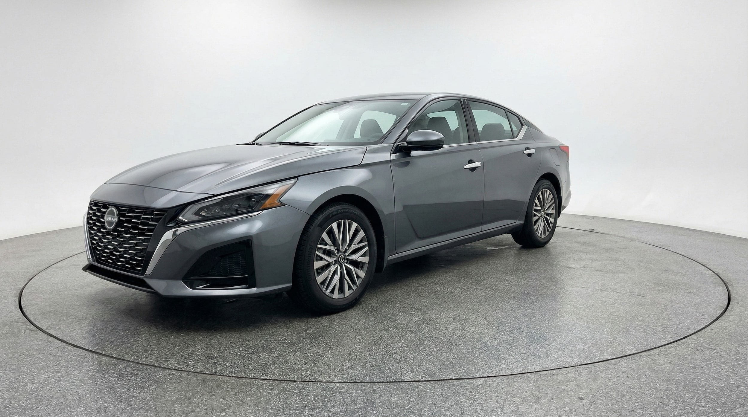 Thumbnail: 2025 Nissan Altima - 3