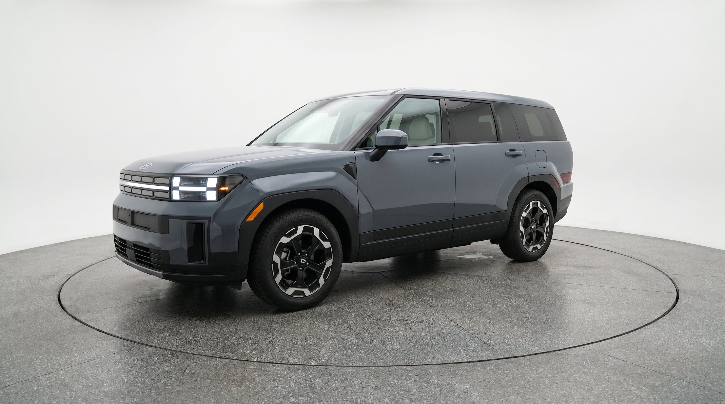 Thumbnail: 2026 Hyundai Santa Fe - 3