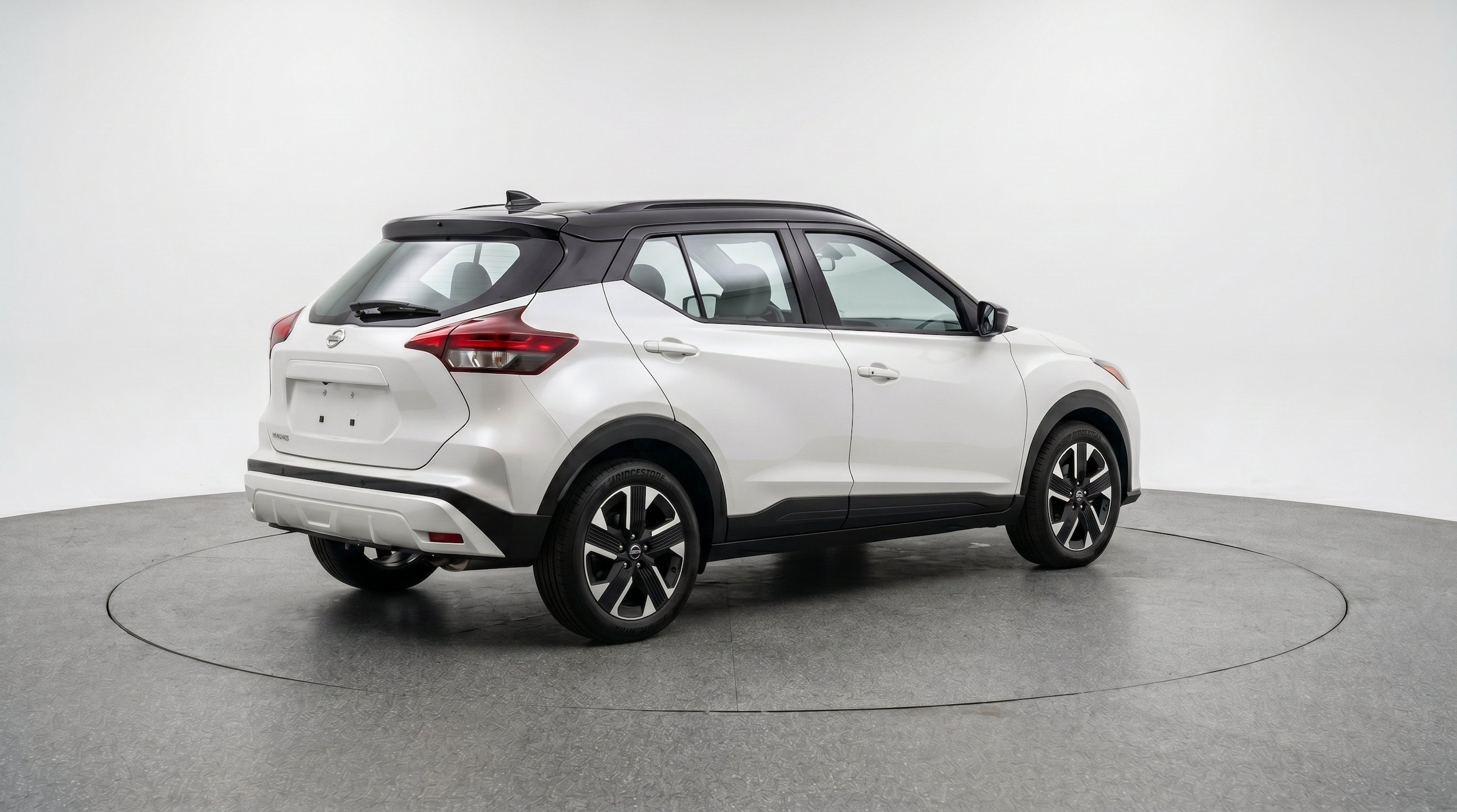 Thumbnail: 2026 Nissan Kicks - 9