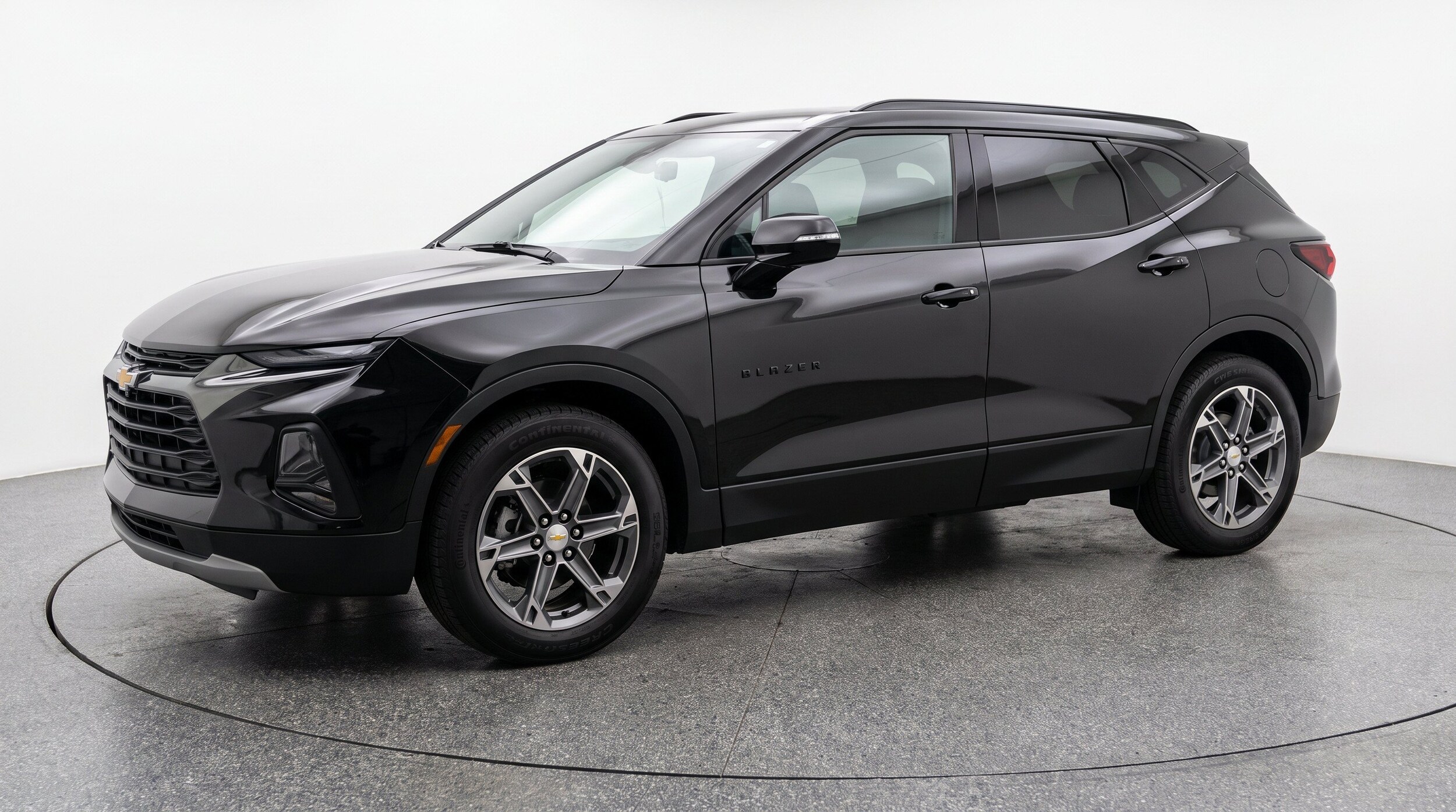 Thumbnail: 2025 Chevrolet Blazer - 3