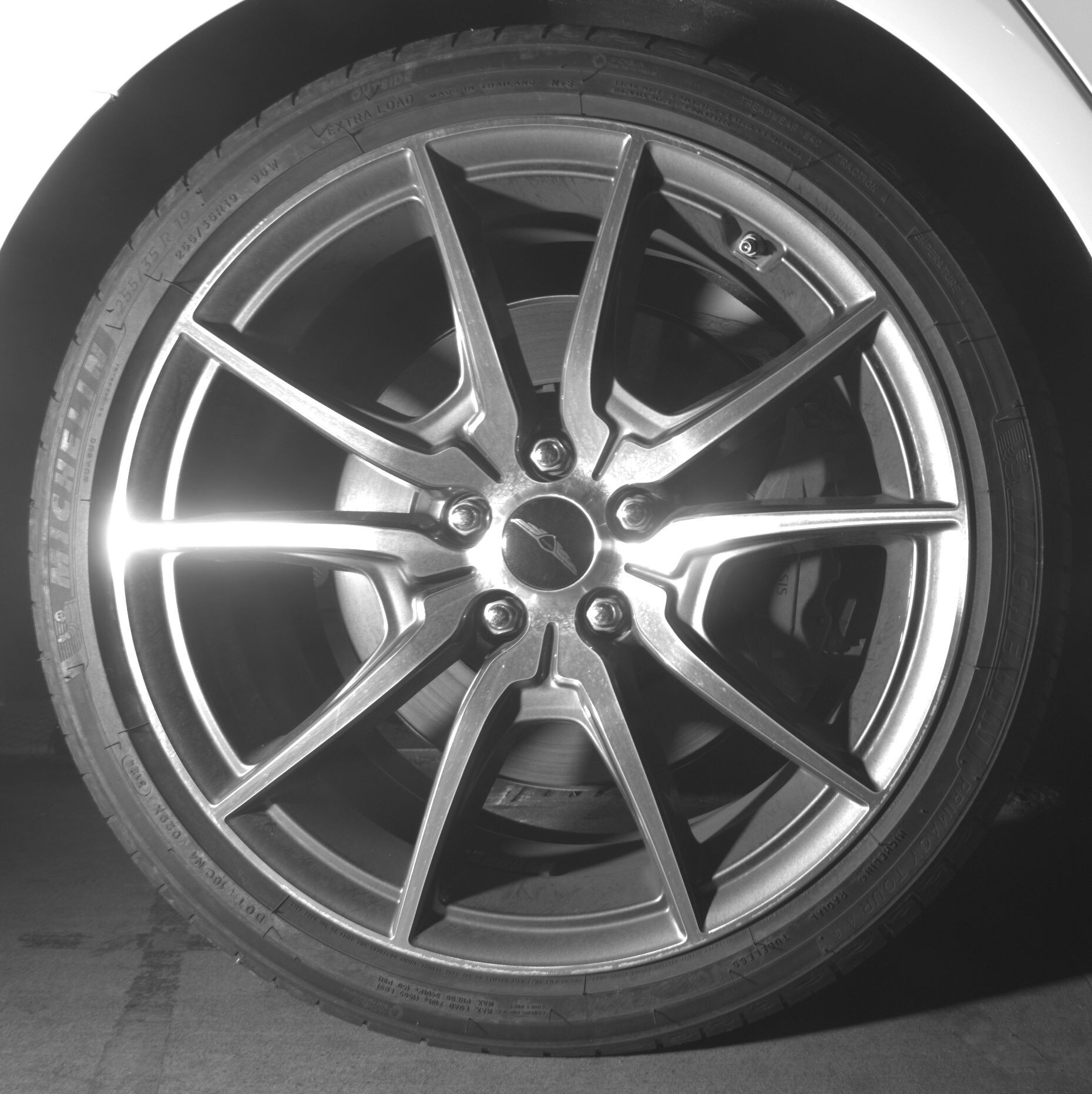 Thumbnail: 2025 Genesis G70 - 12