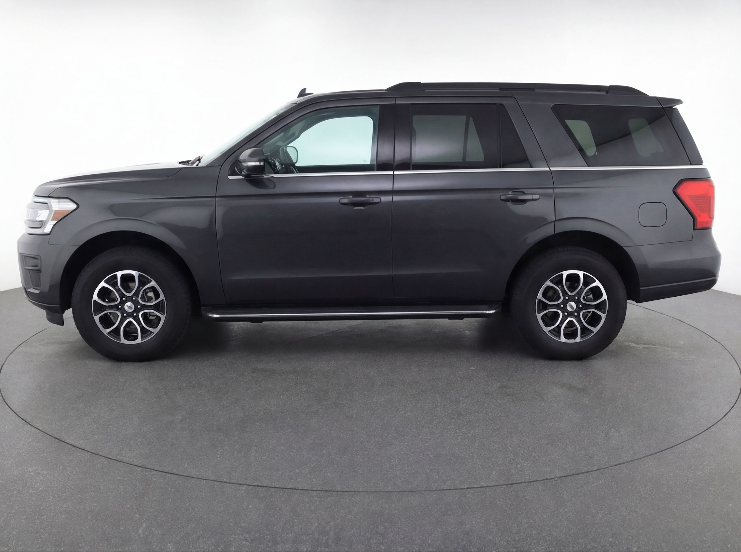 Thumbnail: 2023 Ford Expedition - 4