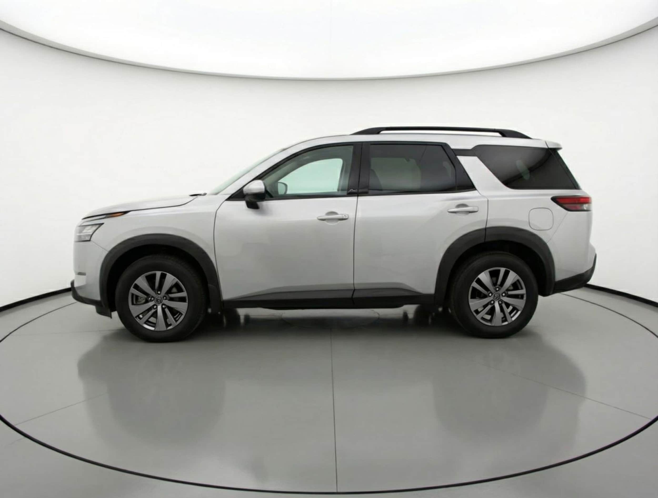 Thumbnail: 2025 Nissan Pathfinder - 4