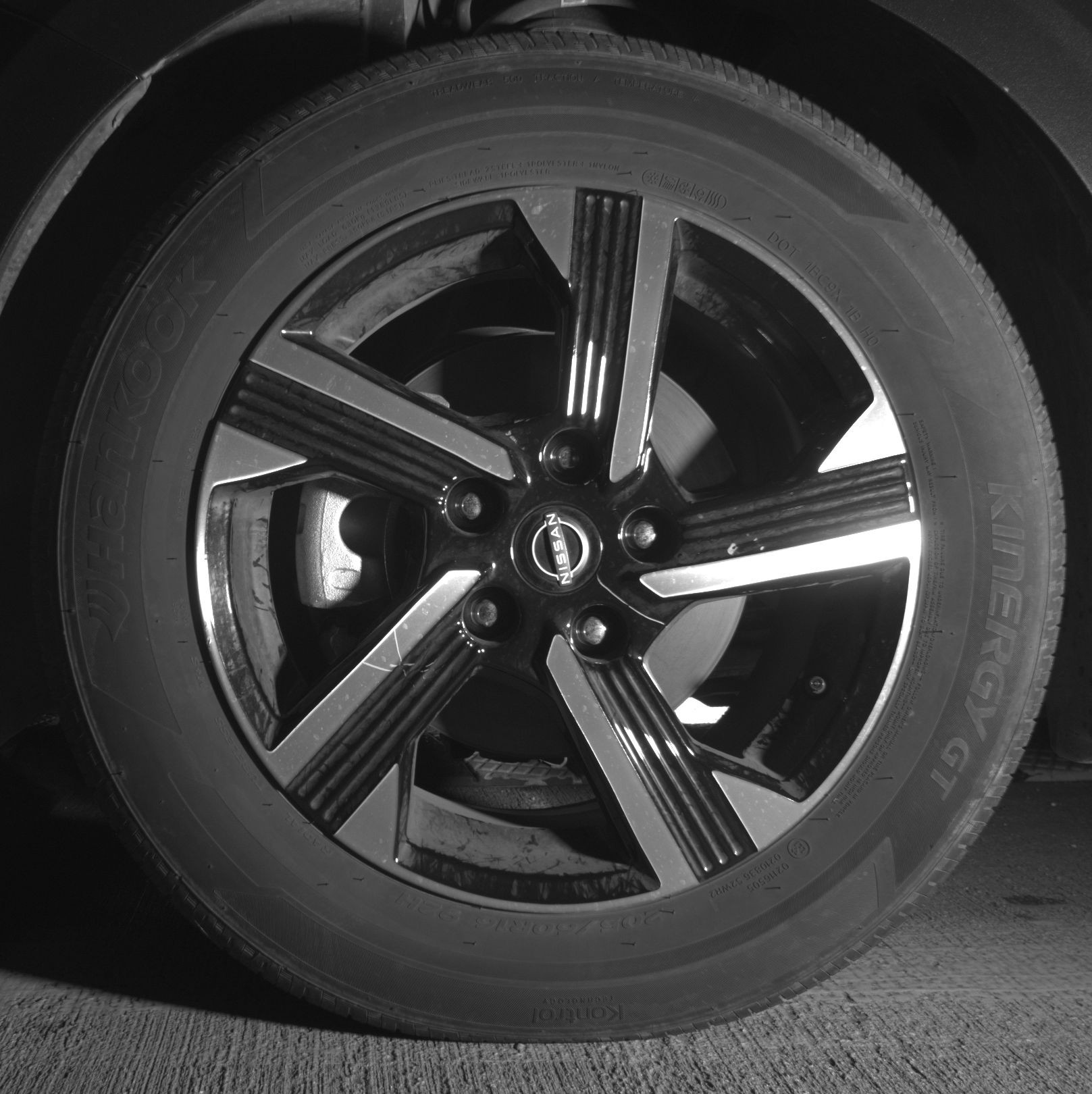 Thumbnail: 2025 Nissan Sentra - 9