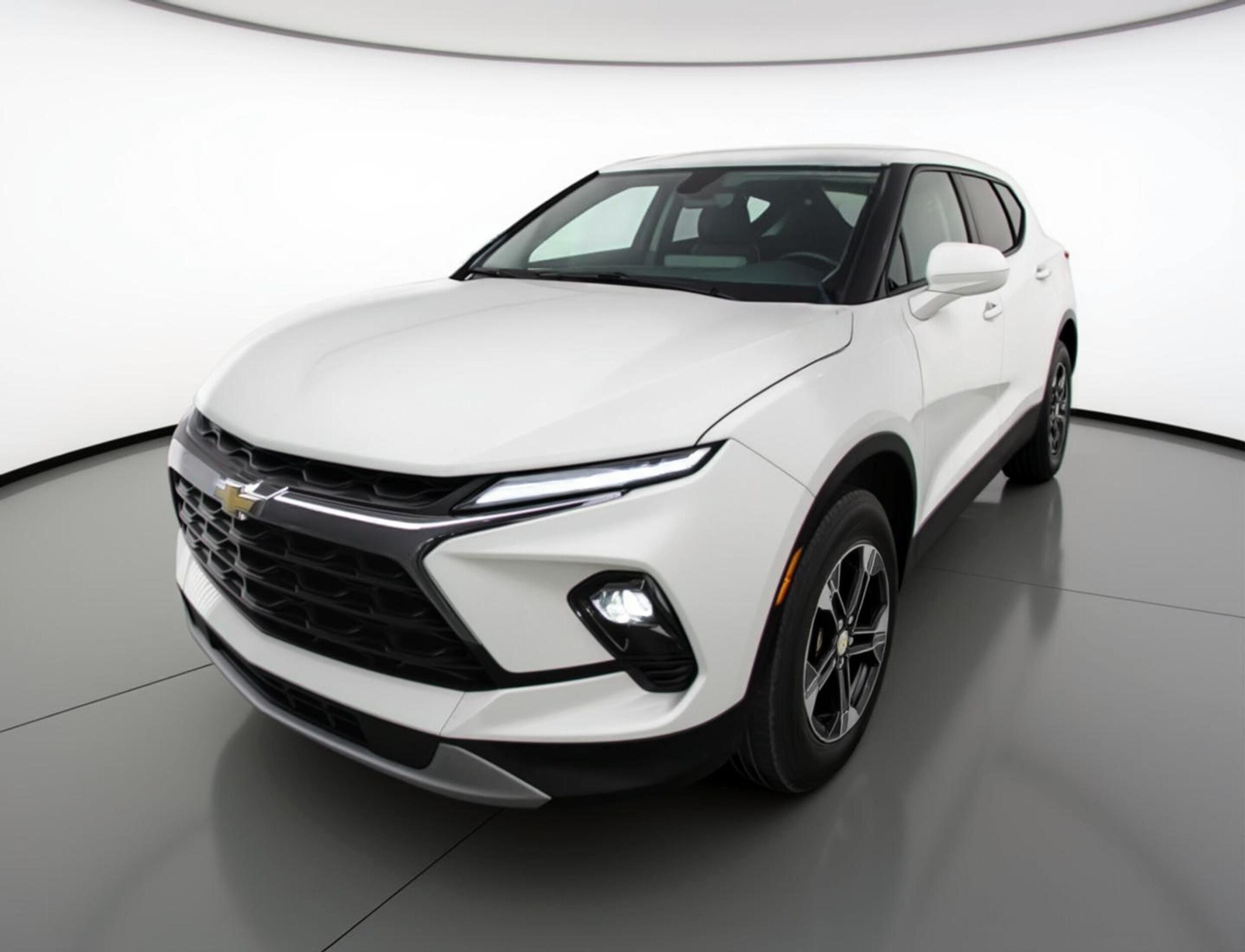 Thumbnail: 2025 Chevrolet Blazer - 3