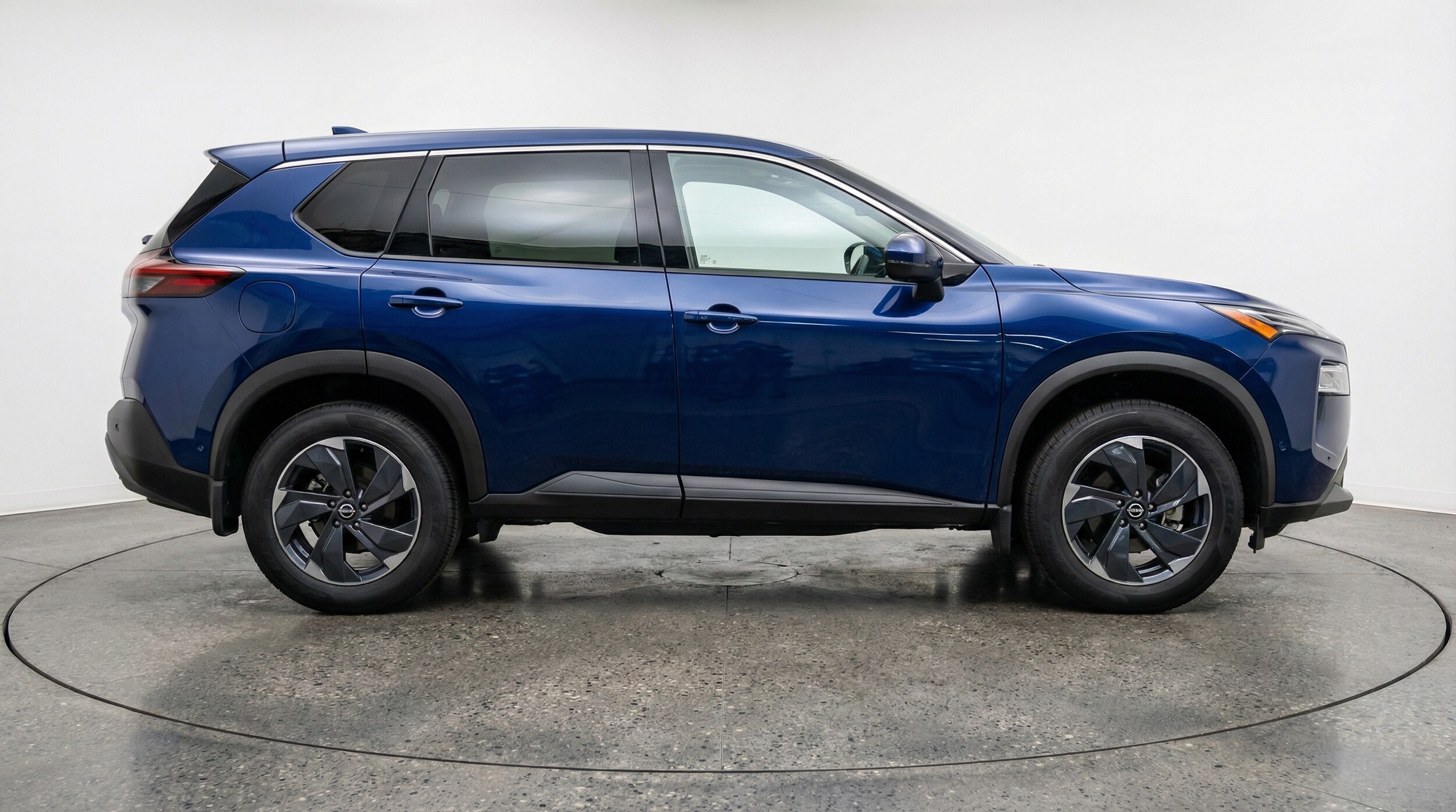 Thumbnail: 2025 Nissan Rogue - 8