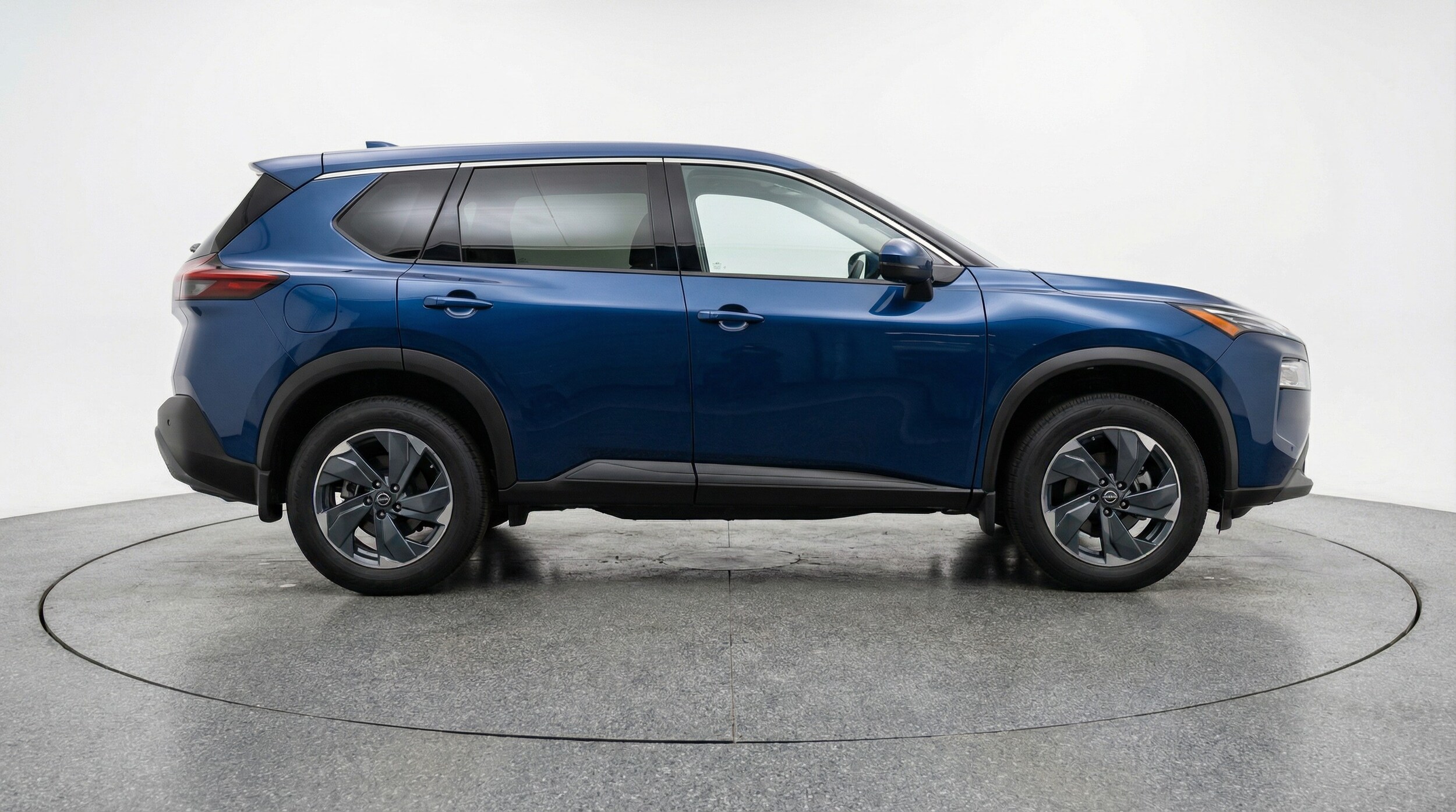 Thumbnail: 2025 Nissan Rogue - 8