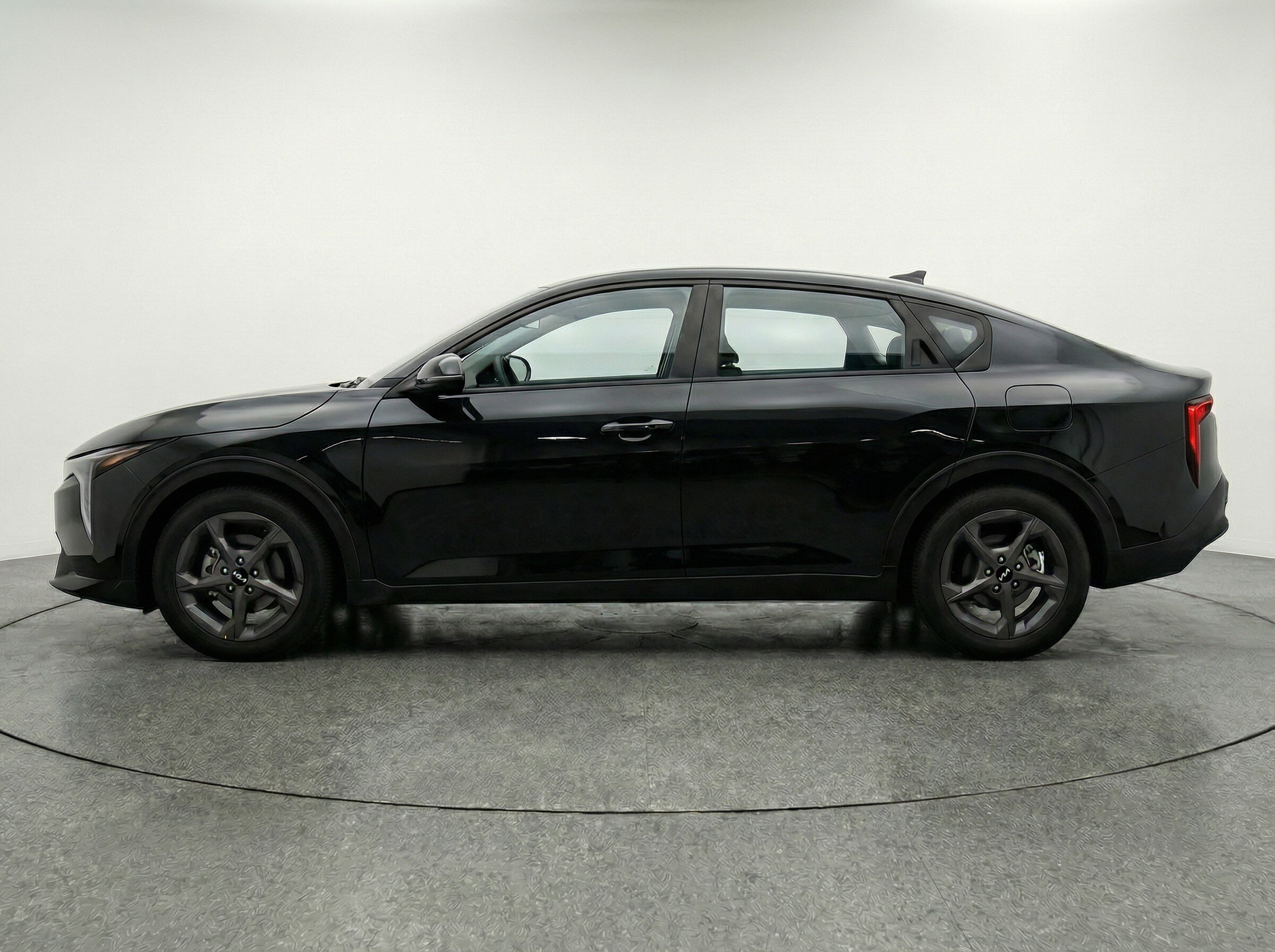 Thumbnail: 2025 Kia K4 - 4