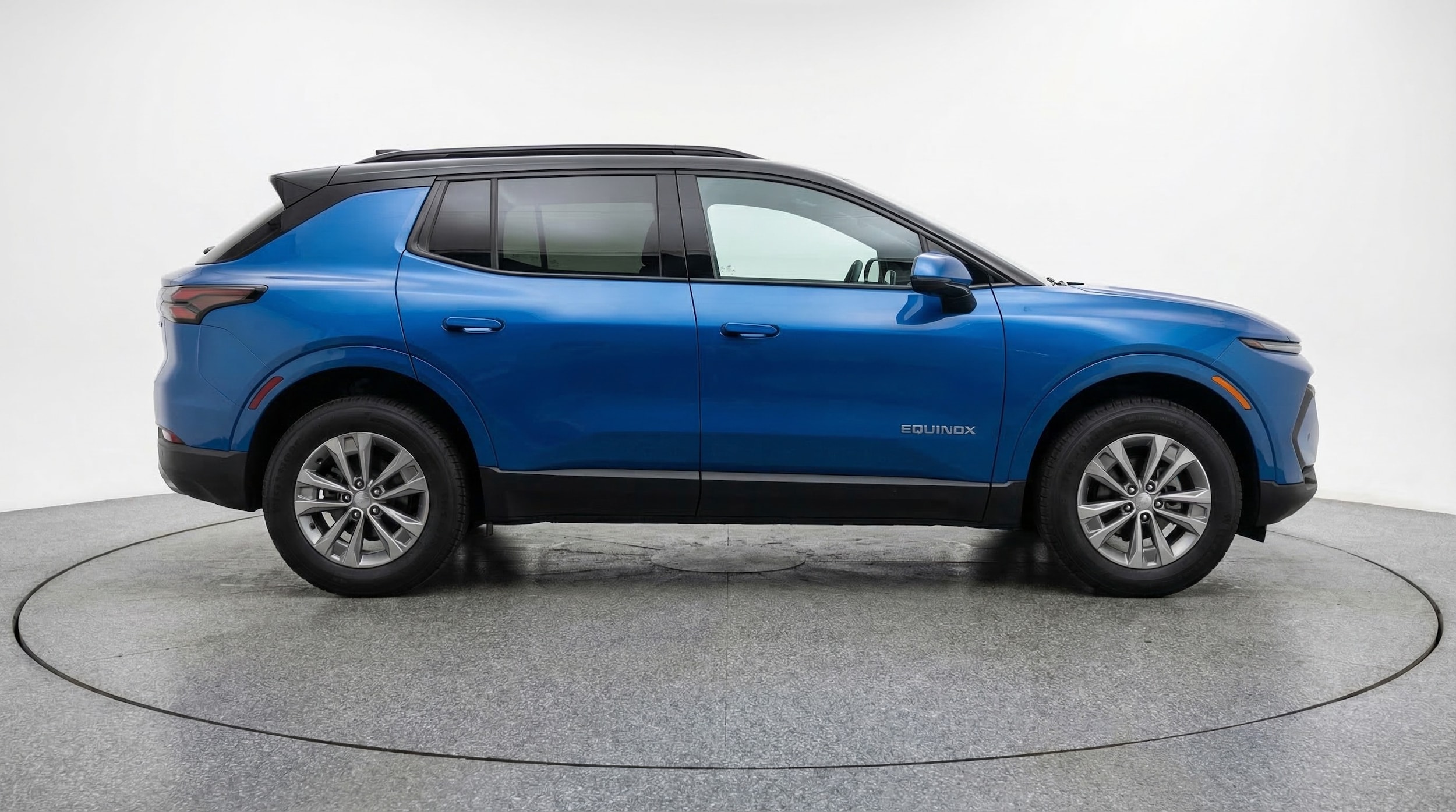 Thumbnail: 2025 Chevrolet Equinox - 8