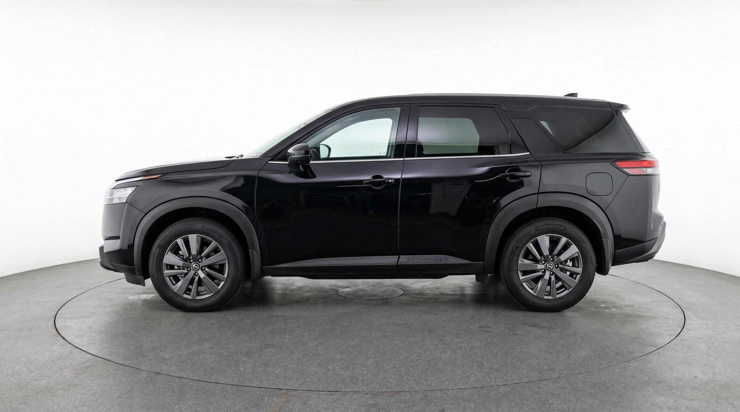 Thumbnail: 2025 Nissan Pathfinder - 5
