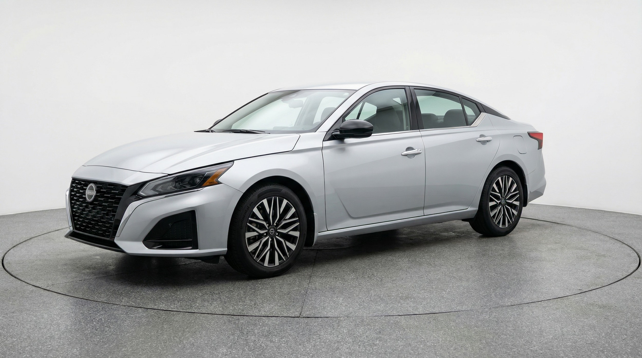 Thumbnail: 2025 Nissan Altima - 3