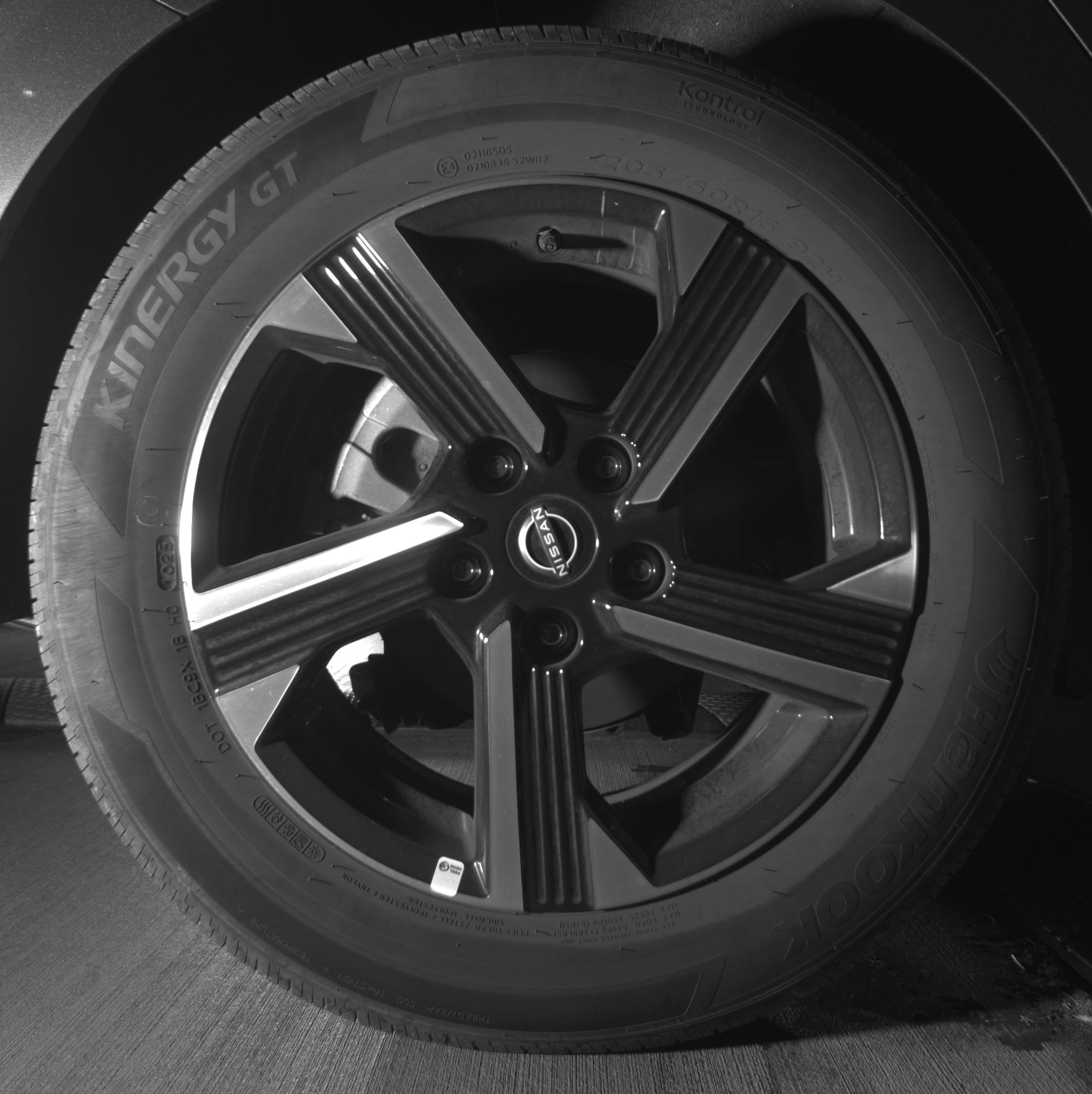 Thumbnail: 2025 Nissan Sentra - 12