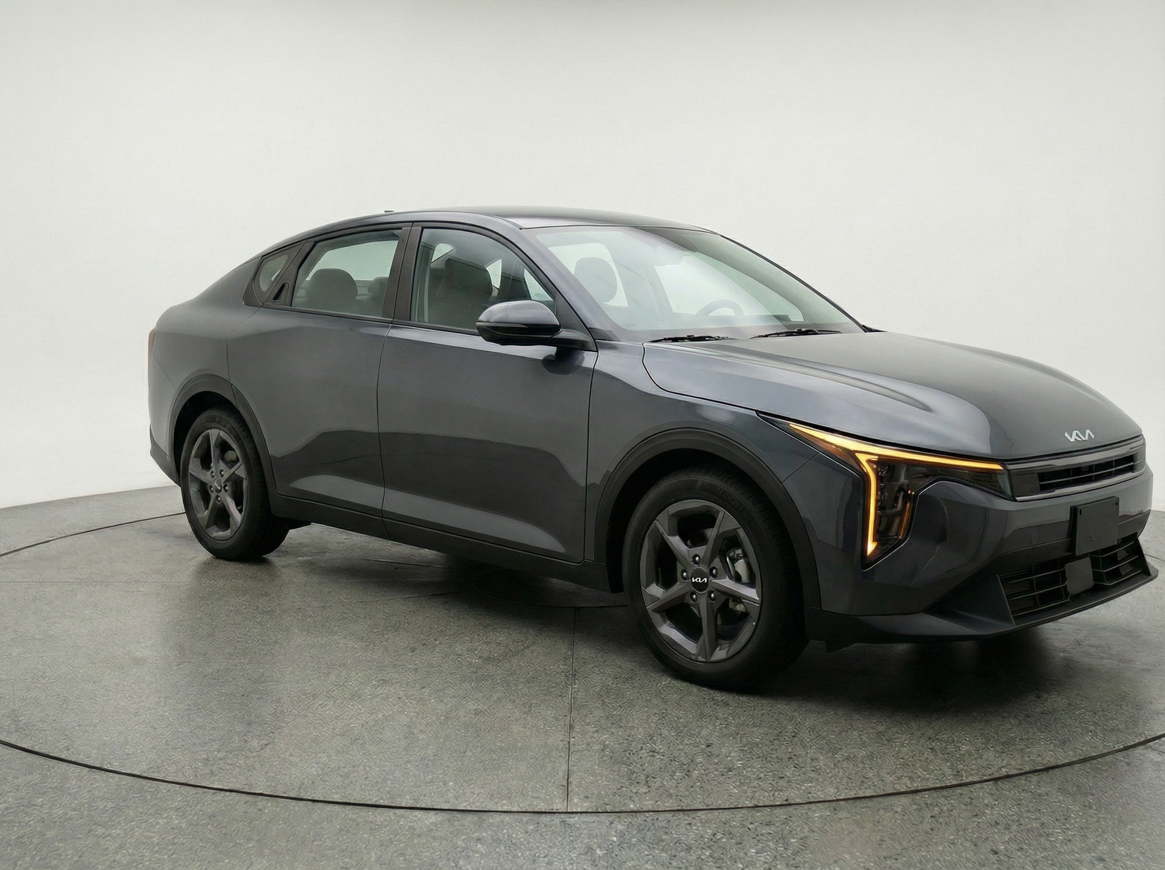 Thumbnail: 2025 Kia K4 - 1