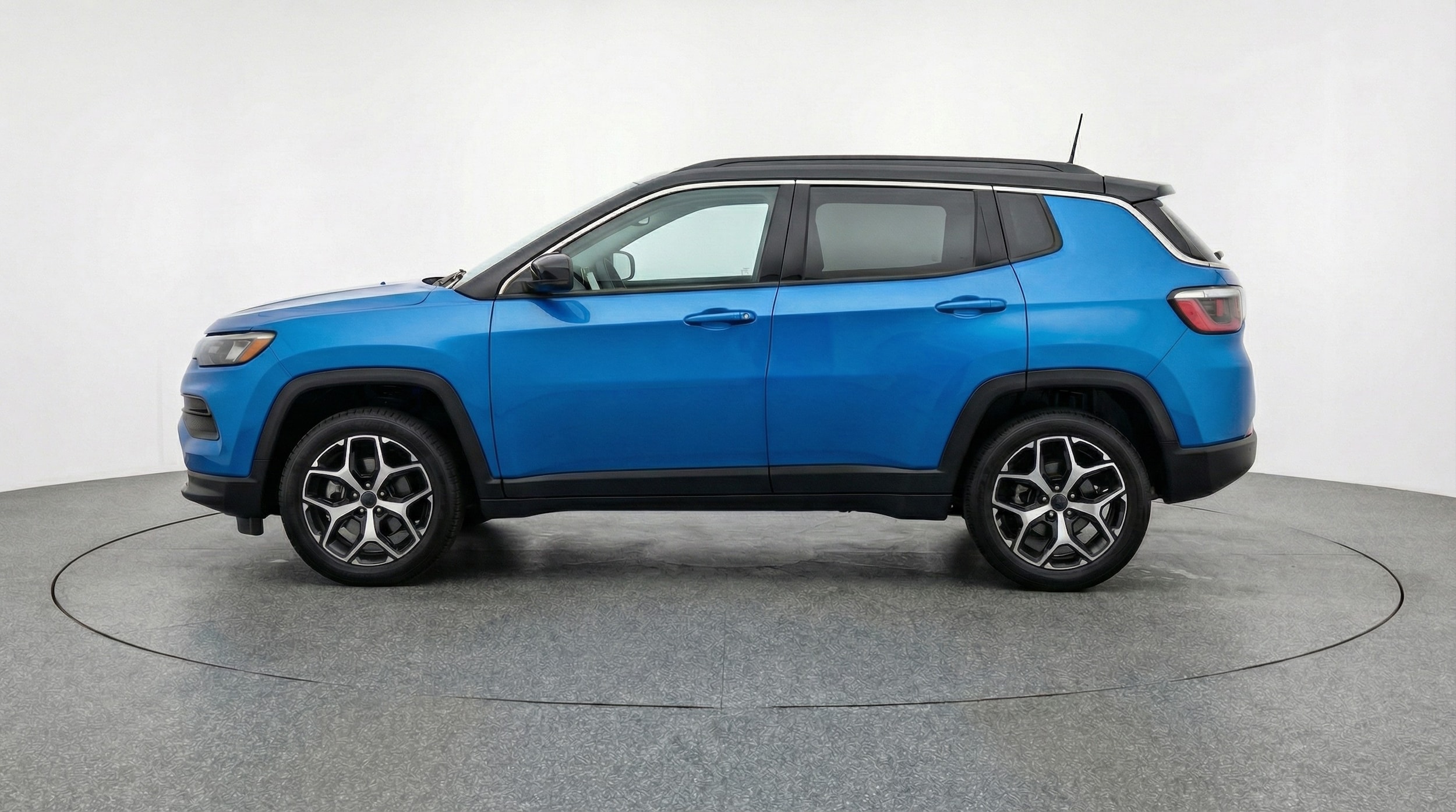Thumbnail: 2025 Jeep Compass - 4