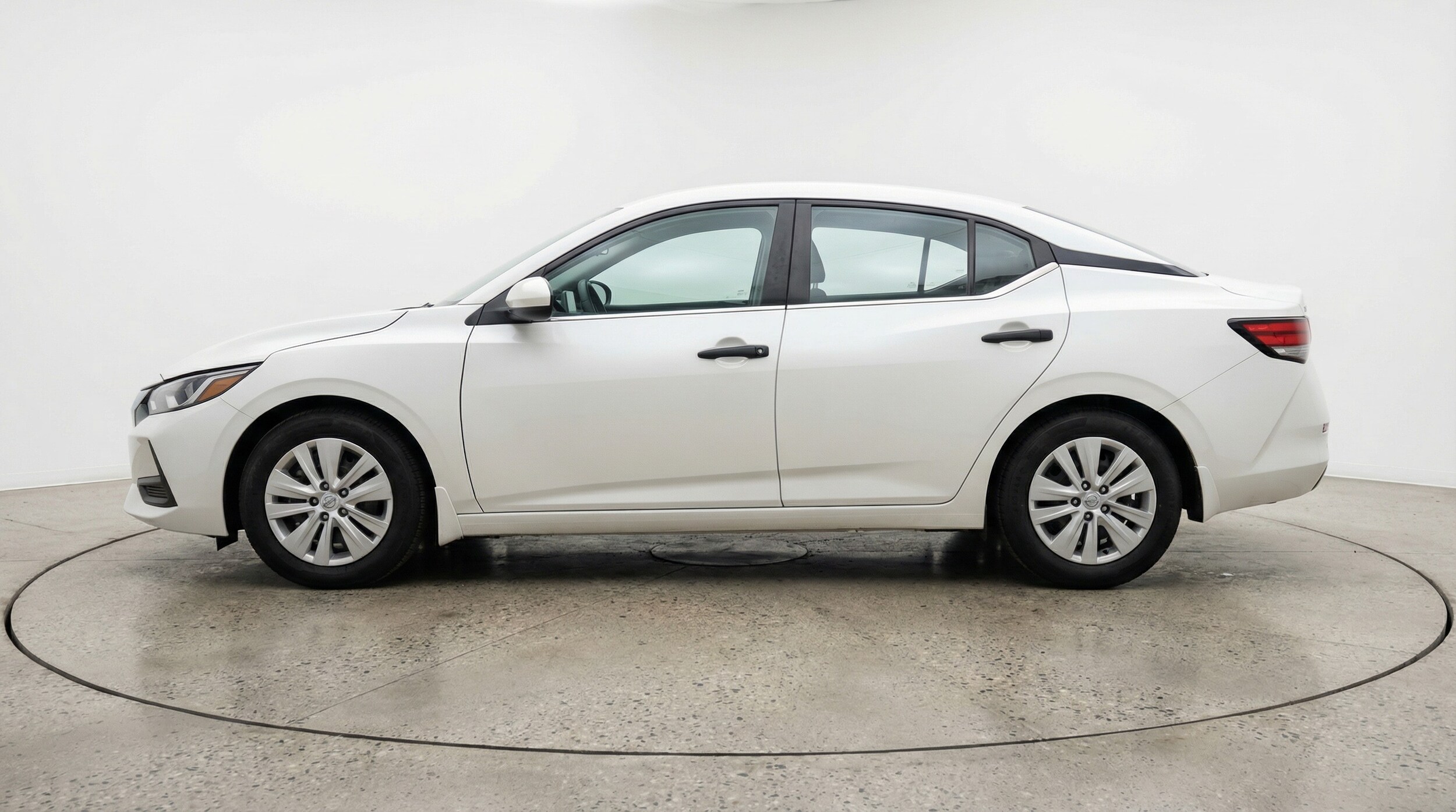 Thumbnail: 2025 Nissan Sentra - 4