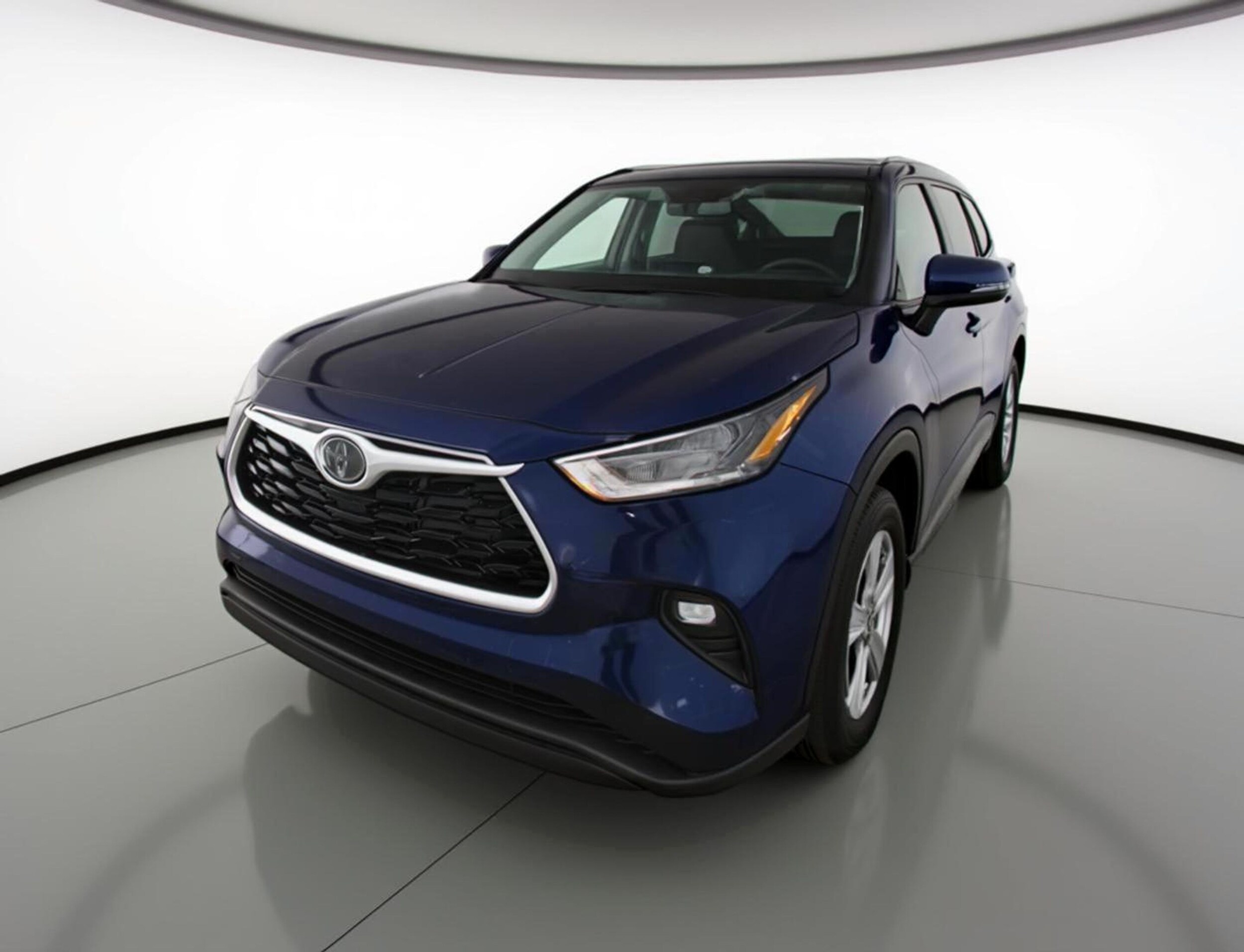 Thumbnail: 2025 Toyota Highlander - 3
