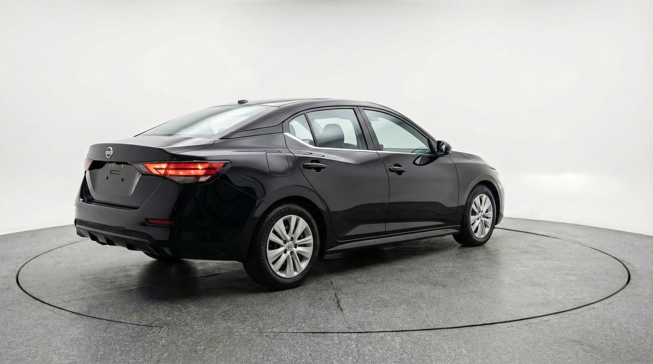 Thumbnail: 2025 Nissan Sentra - 9