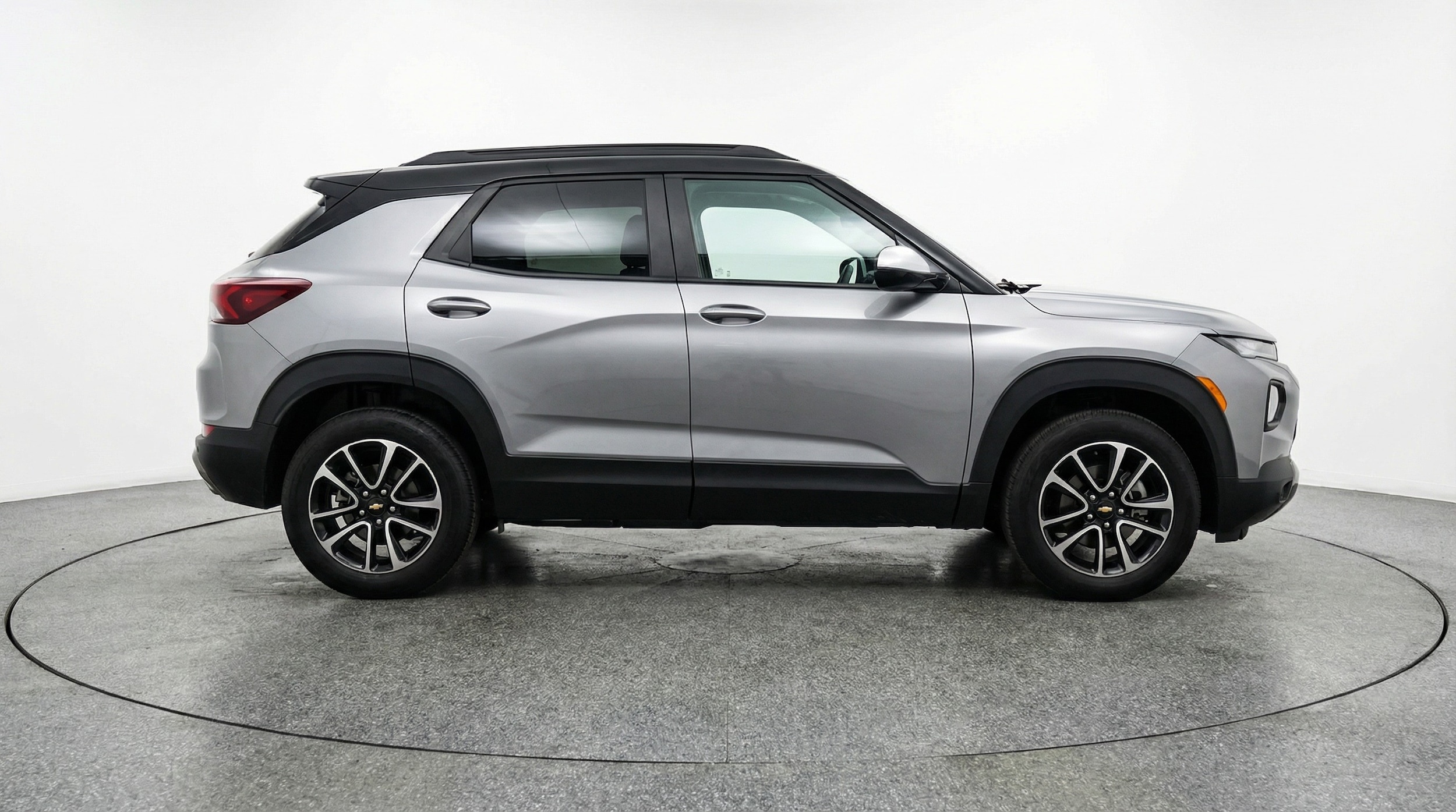 Thumbnail: 2025 Chevrolet TrailBlazer - 8